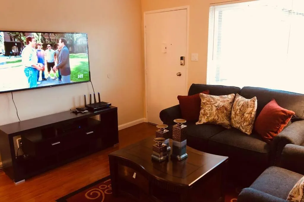 Luxury stay near Santana Row for vacation/business