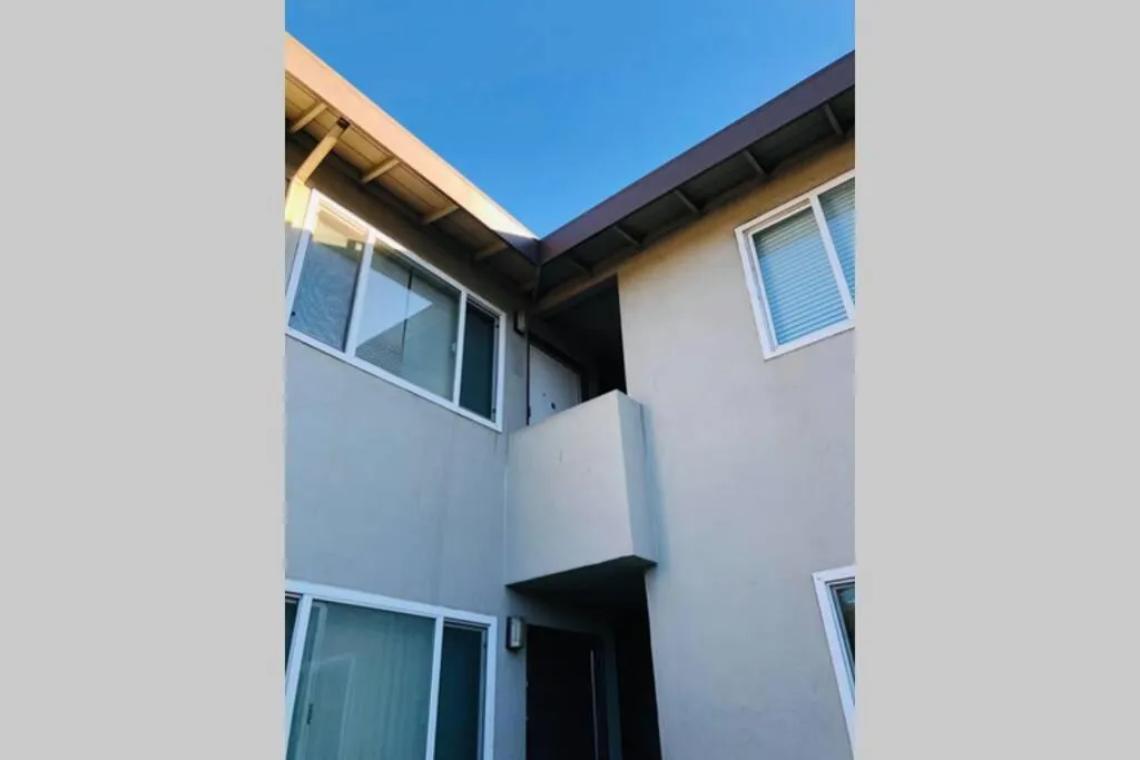 Luxury stay near Santana Row for vacation/business