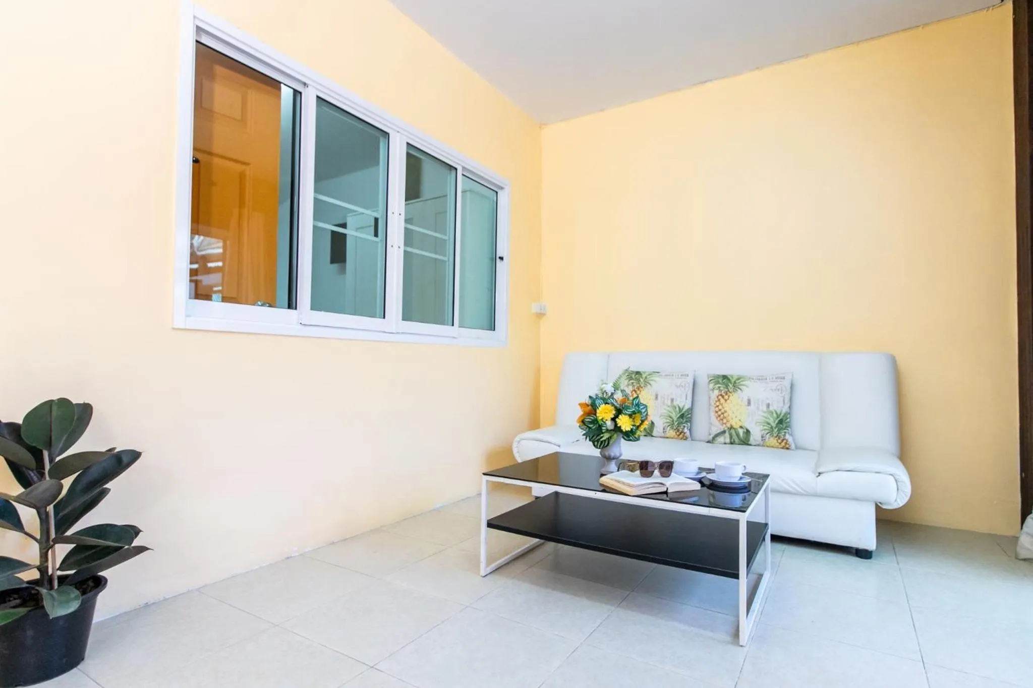 MANDARIN LODGE by victor