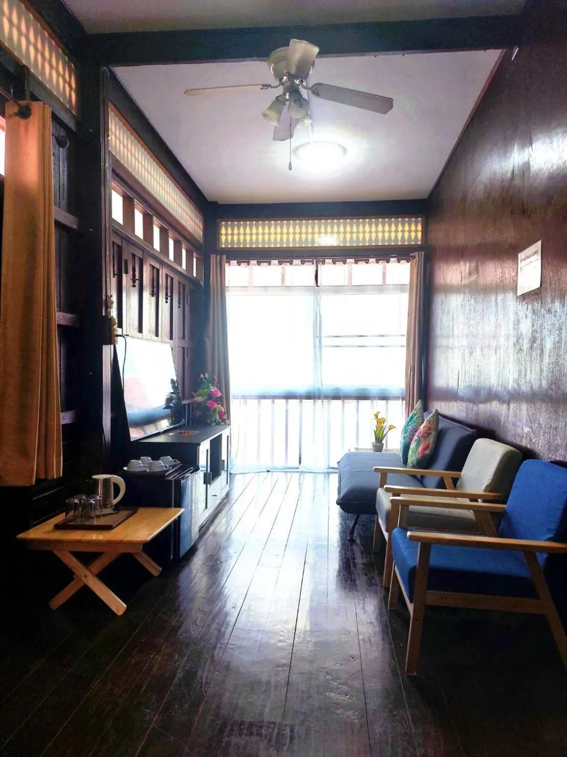 MANDARIN LODGE by victor