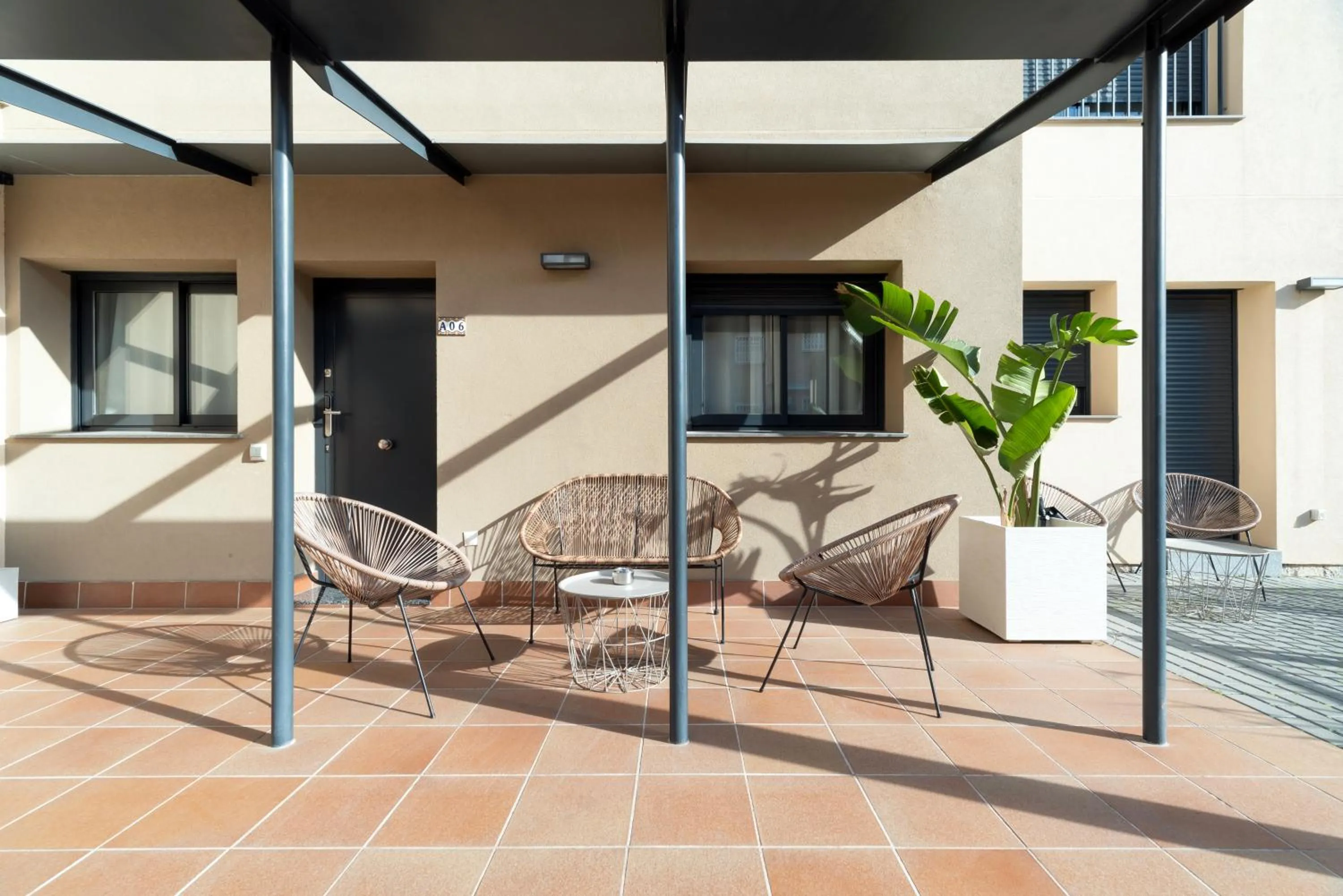 Patio in Castell Beach Aparthotel