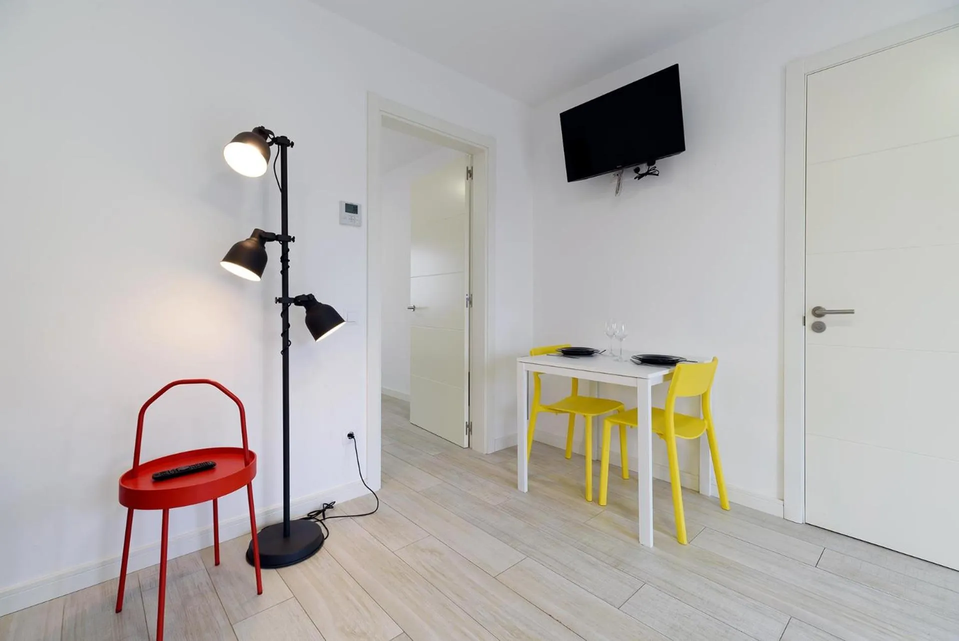 TV and multimedia in Castell Beach Aparthotel