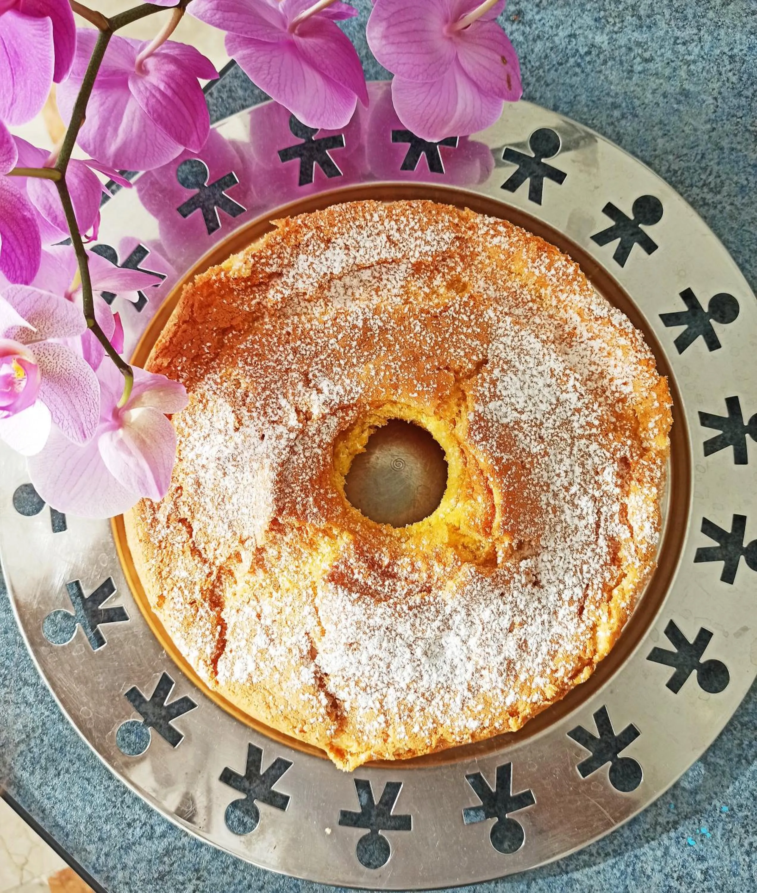 Food and drinks in Arix Hotel