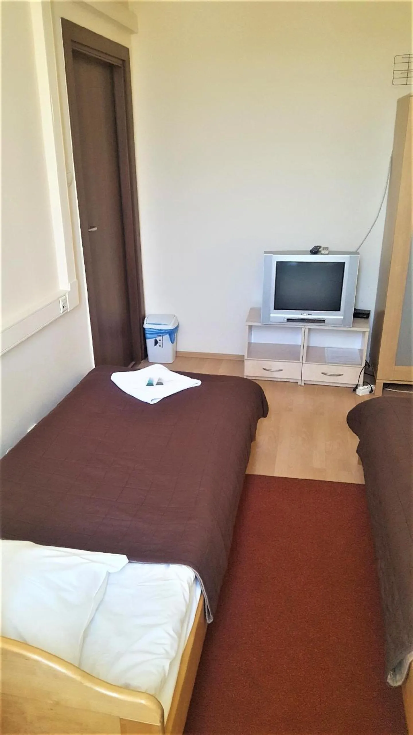 Hostel na Żurawiej