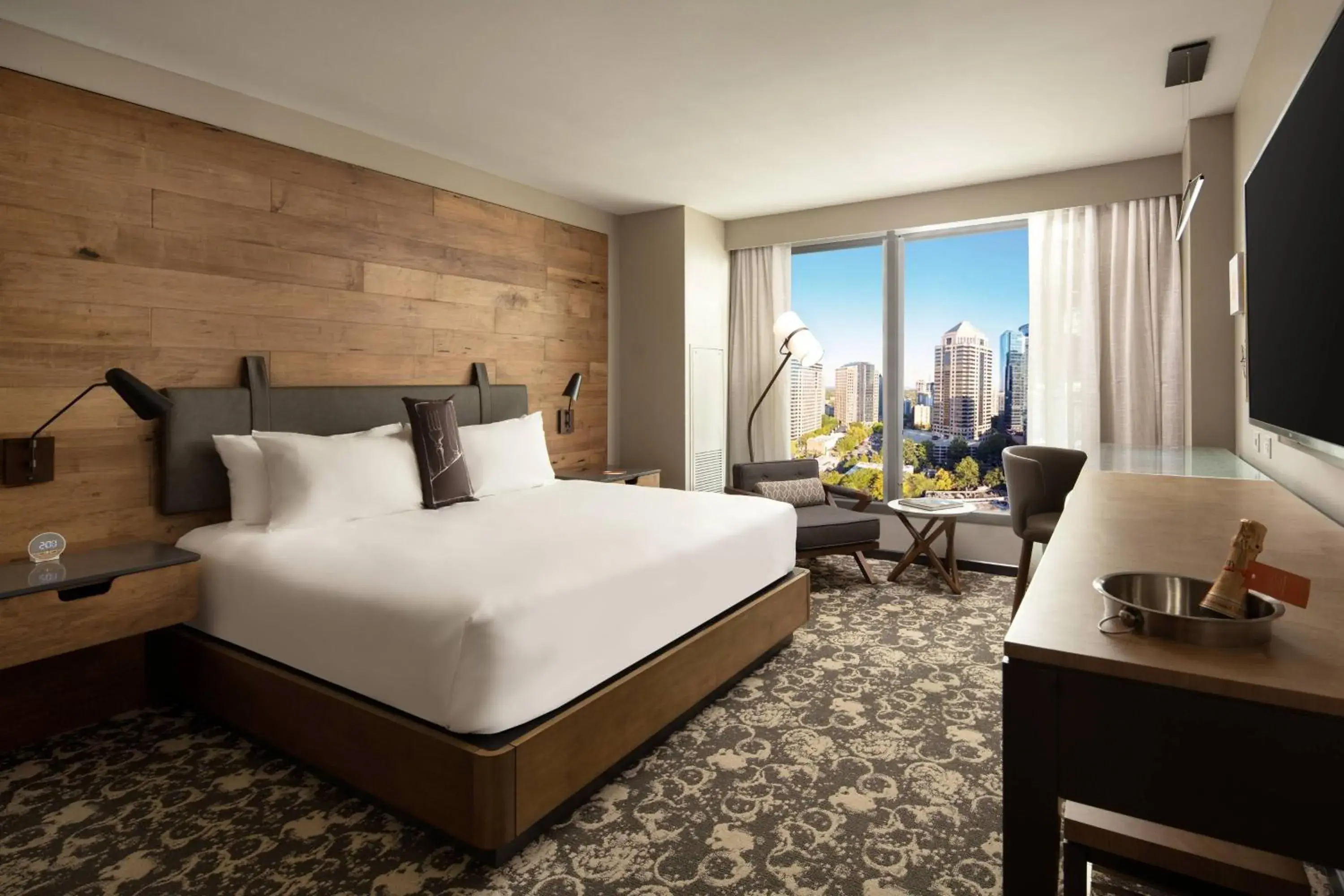Guest room, 1 King, City View (Hearing Accessible) in Epicurean Atlanta, Autograph Collection Guest room, 1 King, City View (Hearing Accessible) in Epicurean Atlanta, Autograph Collection