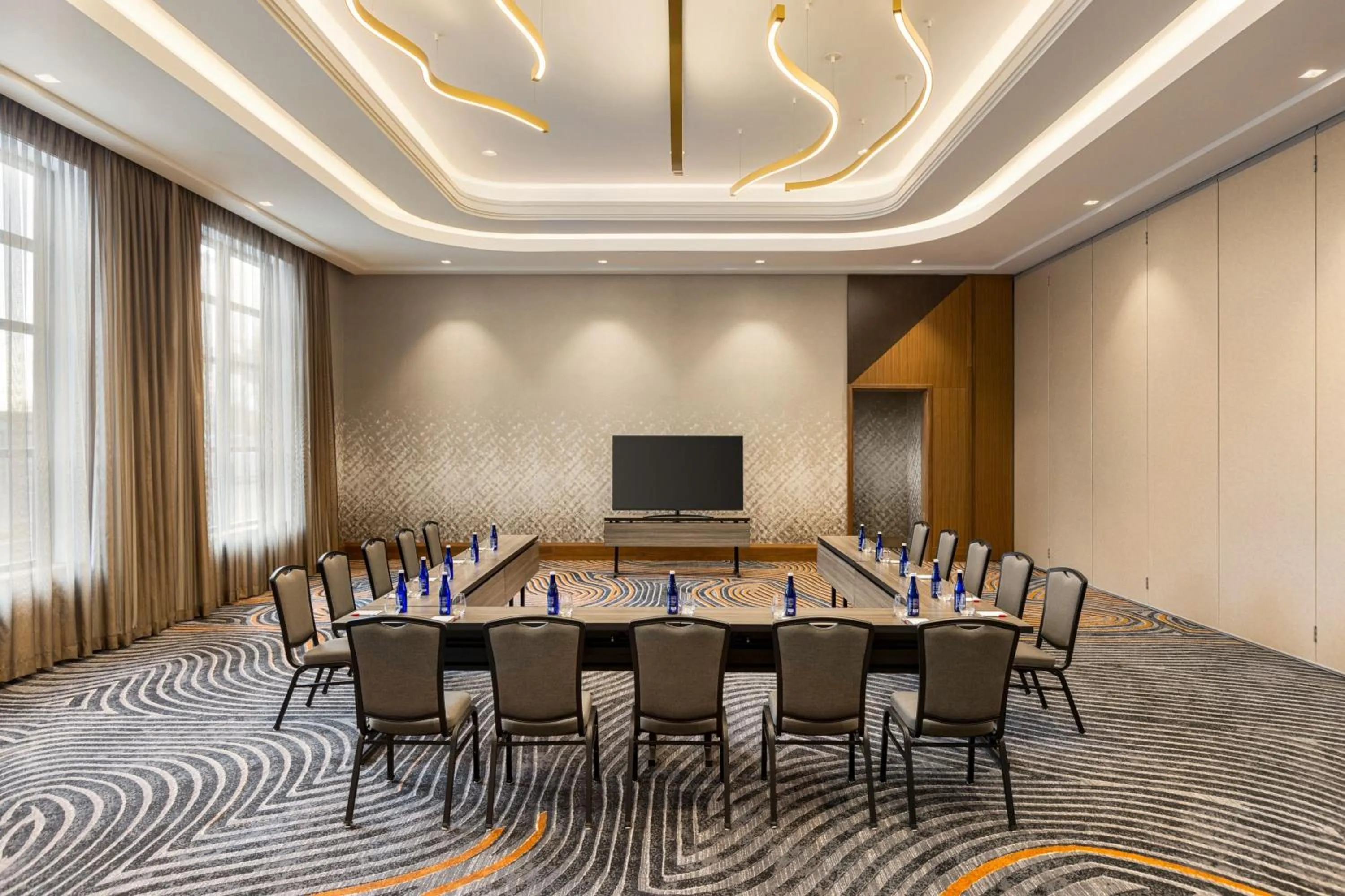 Meeting/conference room in Marriott New York JFK Airport