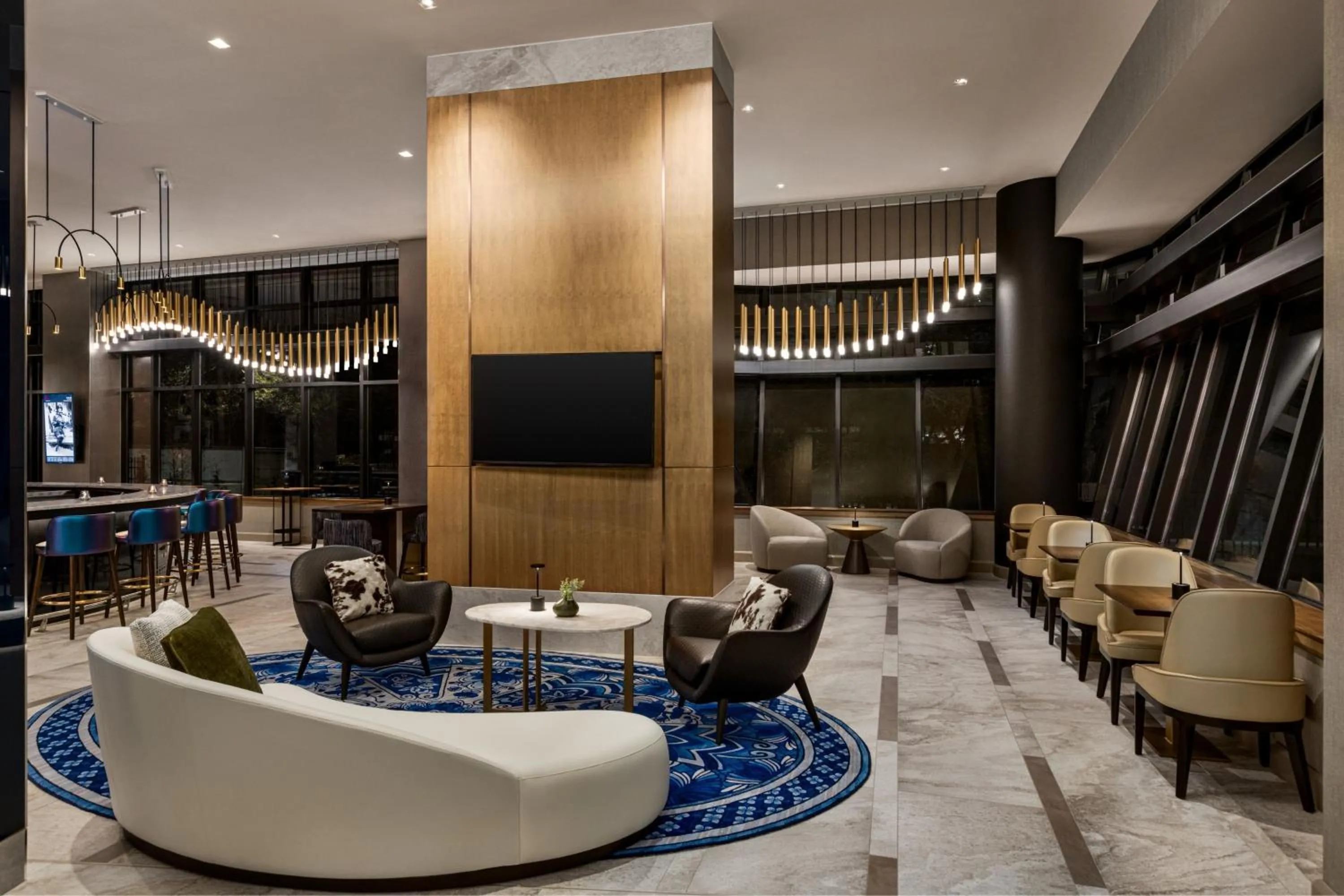 Lounge or bar in Marriott New York JFK Airport