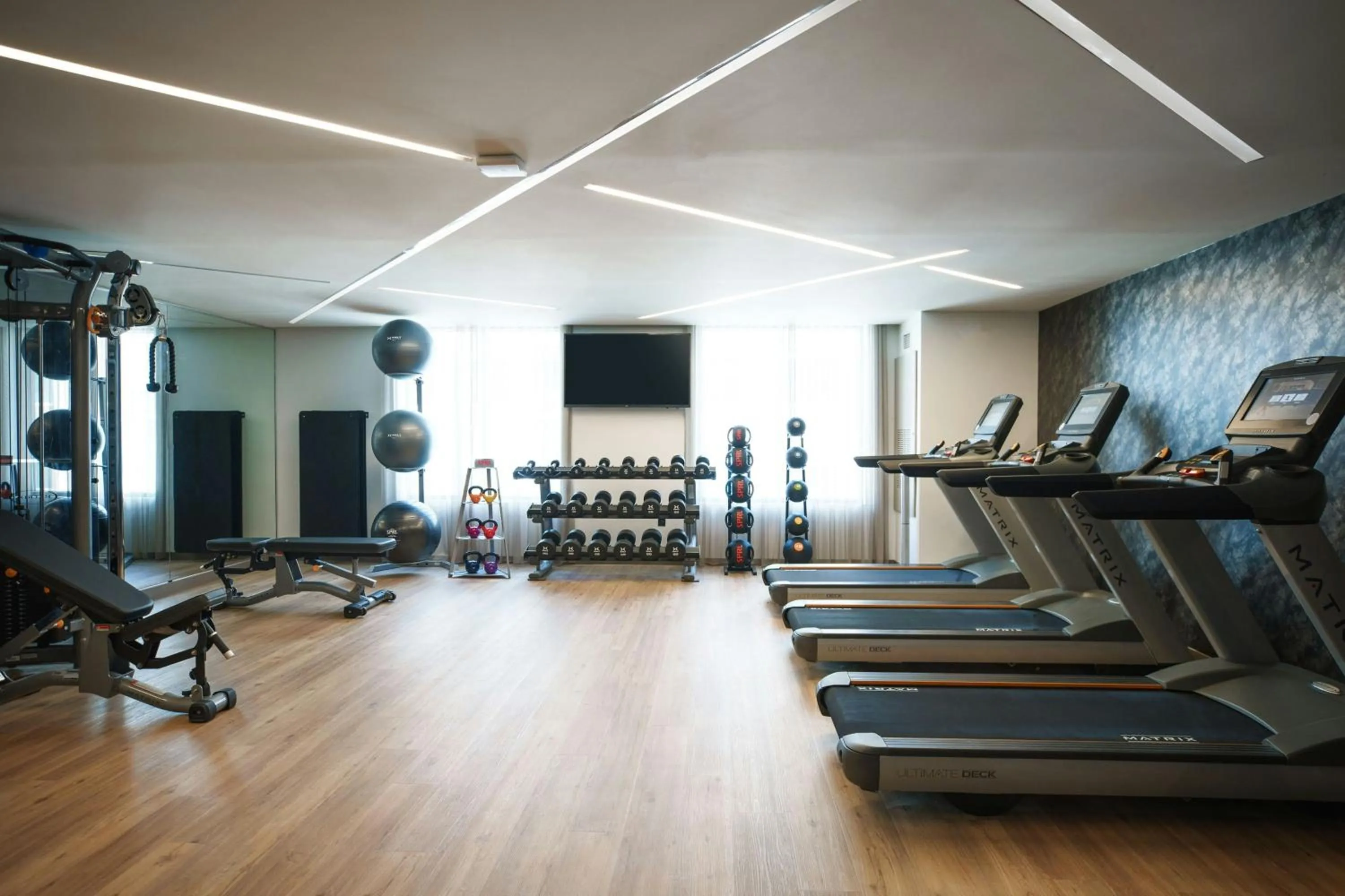 Fitness centre/facilities in AC Hotel by Marriott Tallahassee Universities at the Capitol