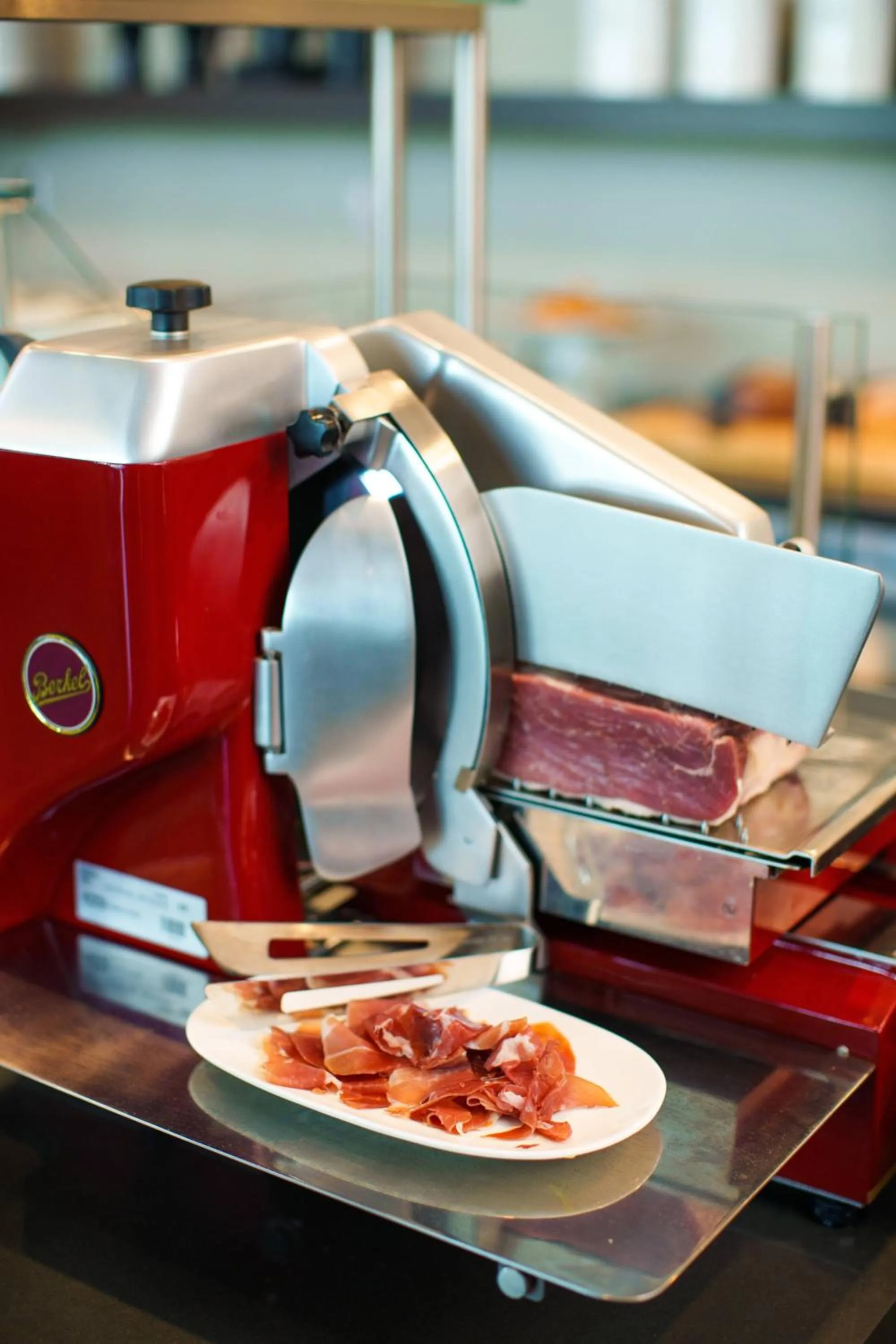 Kitchen or kitchenette in AC Hotel by Marriott Tallahassee Universities at the Capitol