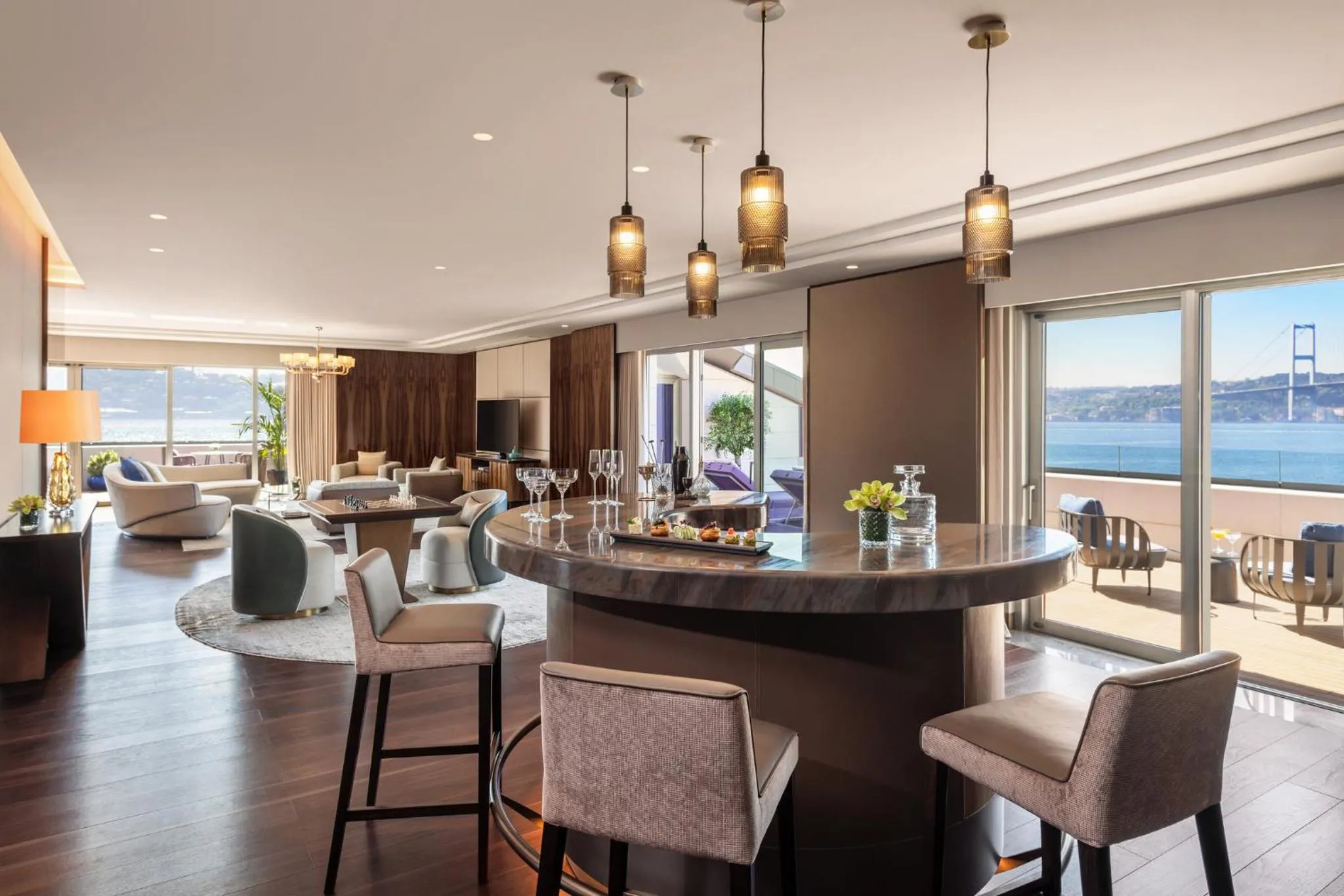 Photo of the whole room in Mandarin Oriental Bosphorus, Istanbul