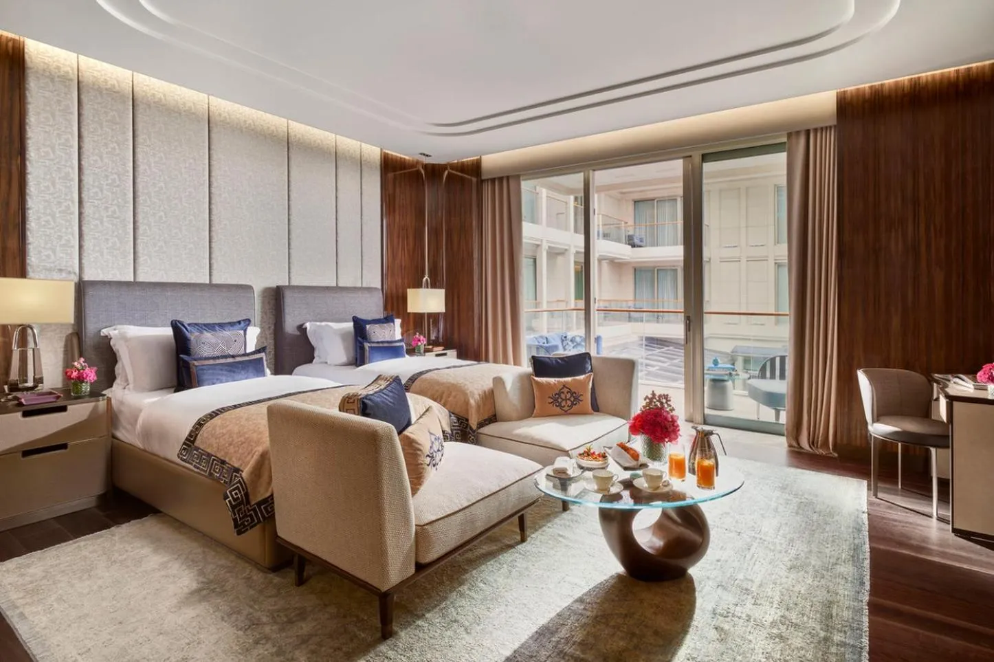 Property building, Bed in Mandarin Oriental Bosphorus, Istanbul