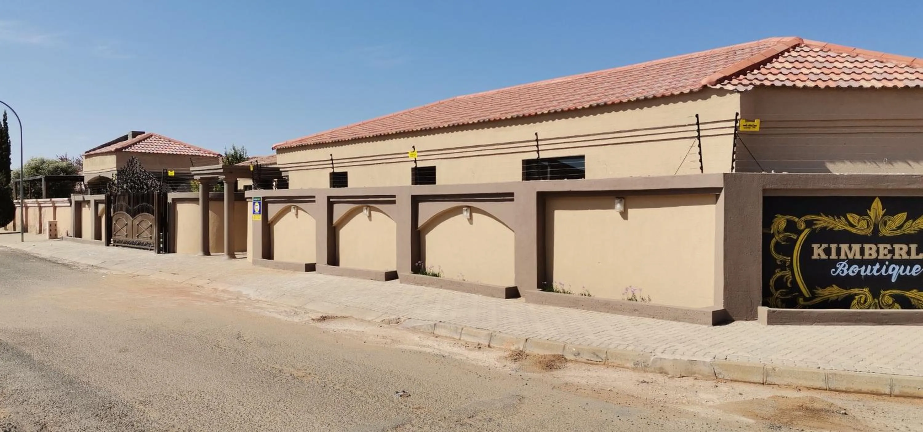 Property building in Kimberley Boutique Guest Lodge