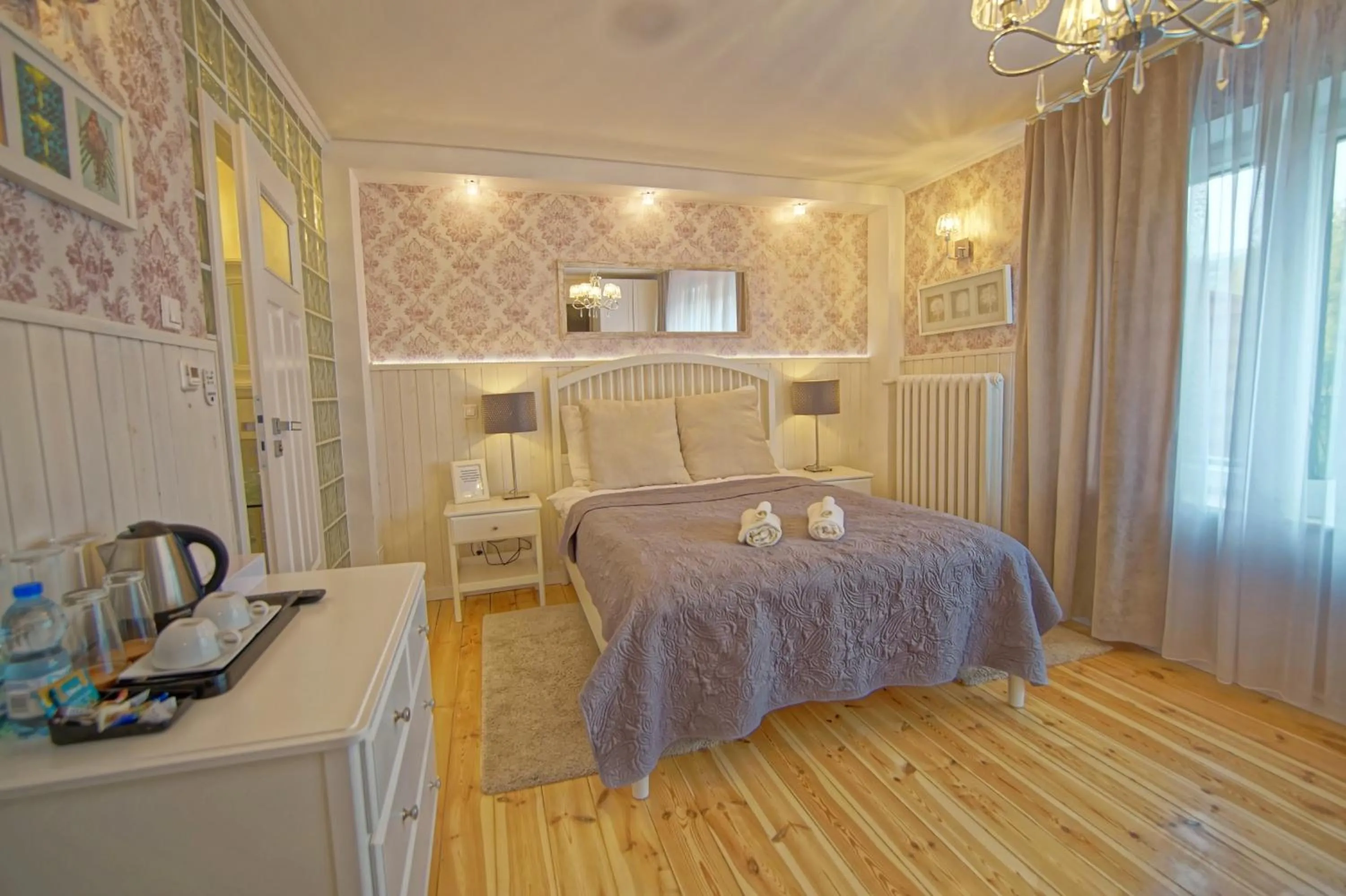 Photo of the whole room, Bed in Willa Weneda