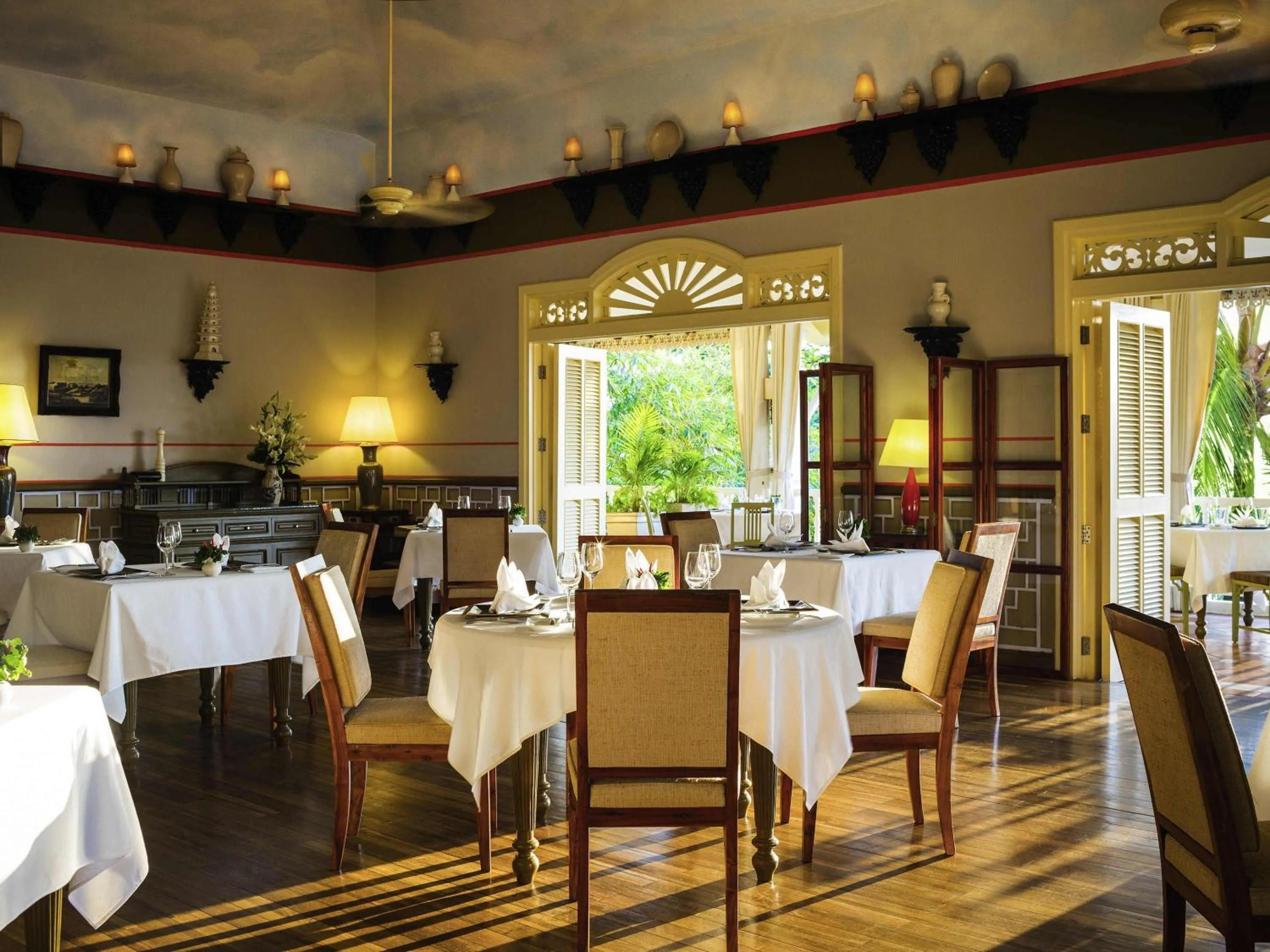 Restaurant/places to eat in La Veranda Resort Phu Quoc - MGallery