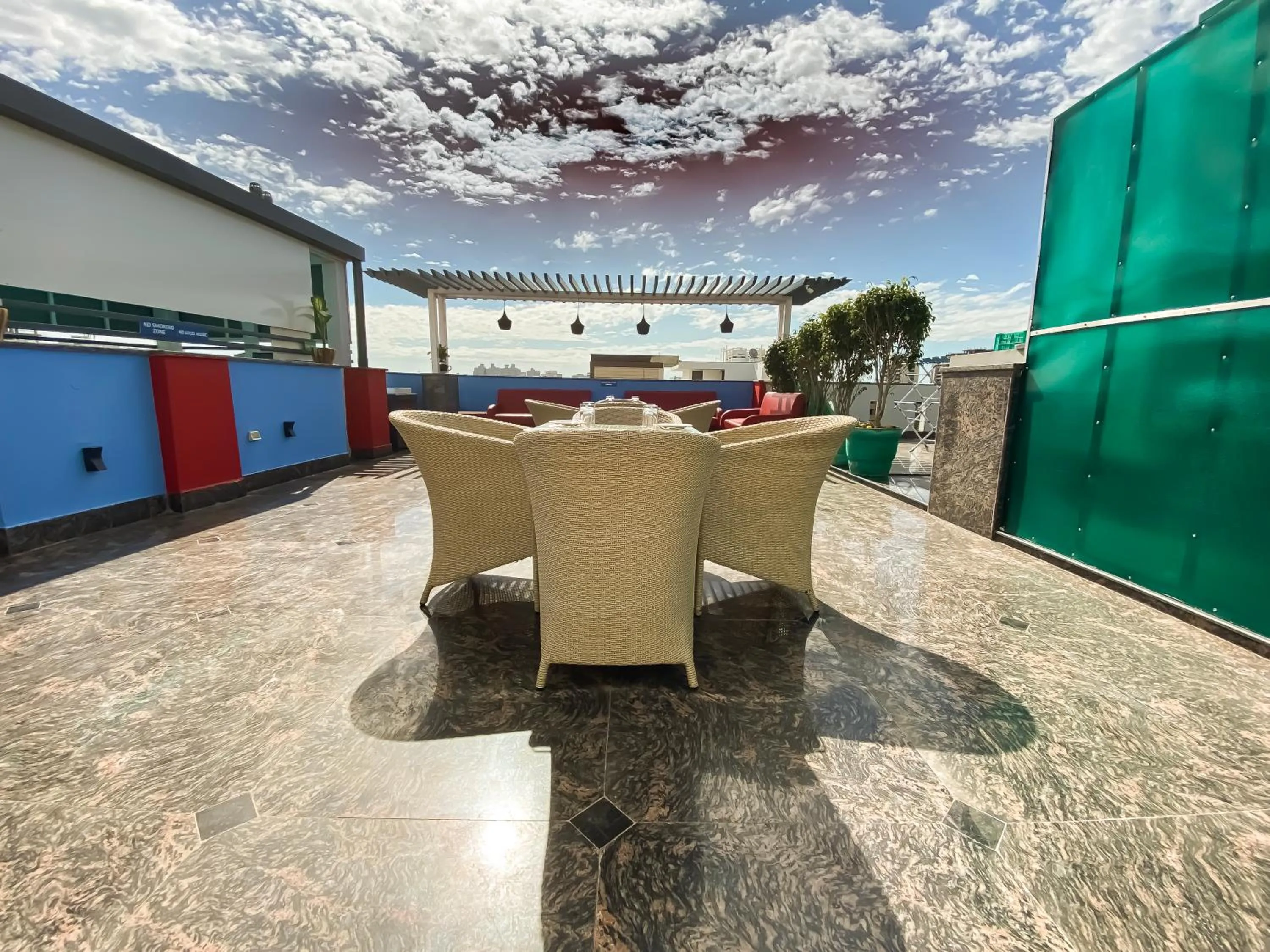 Seating area in Sky Suites Huda City Center