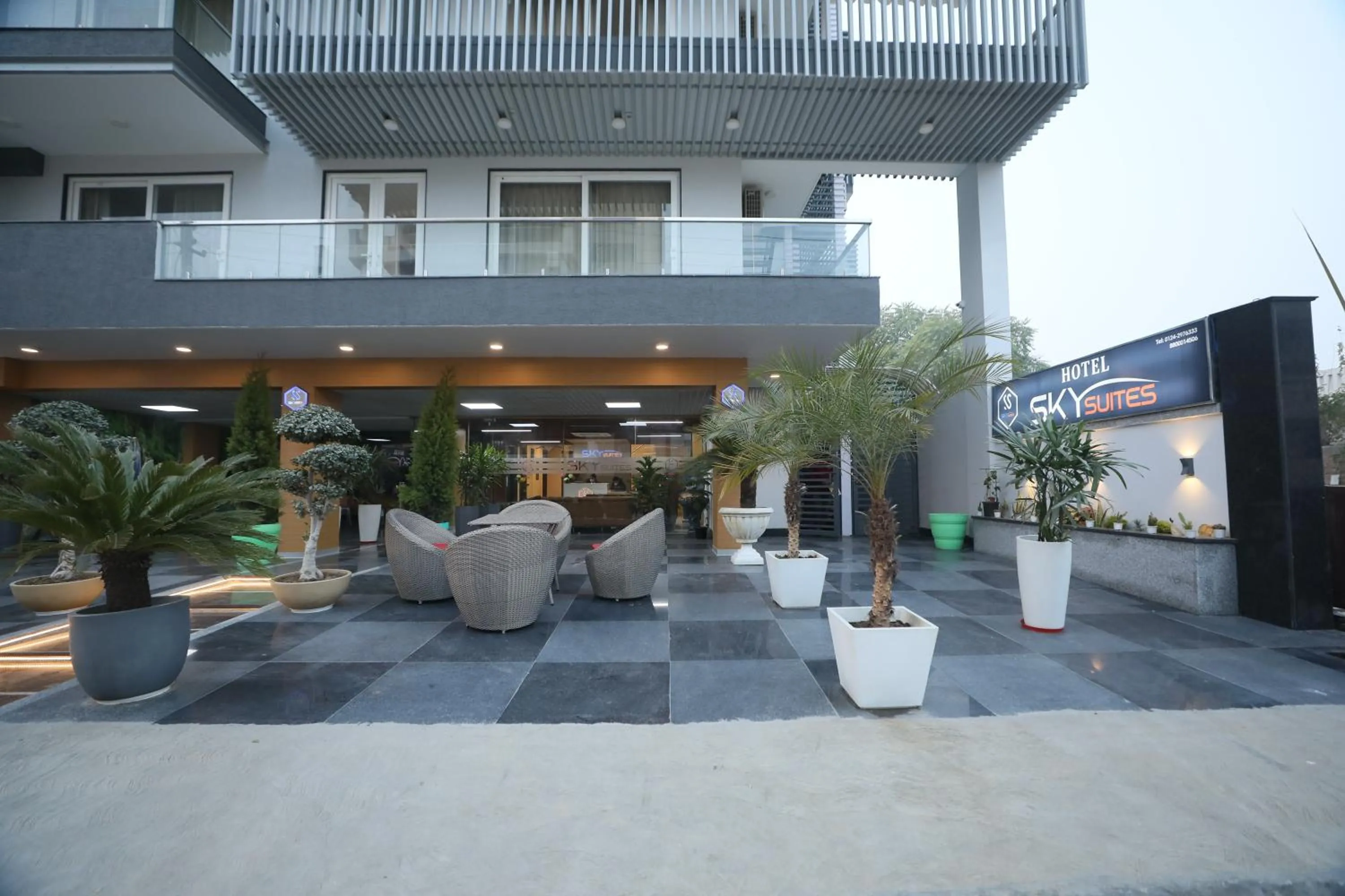 Facade/entrance in Sky Suites Huda City Center