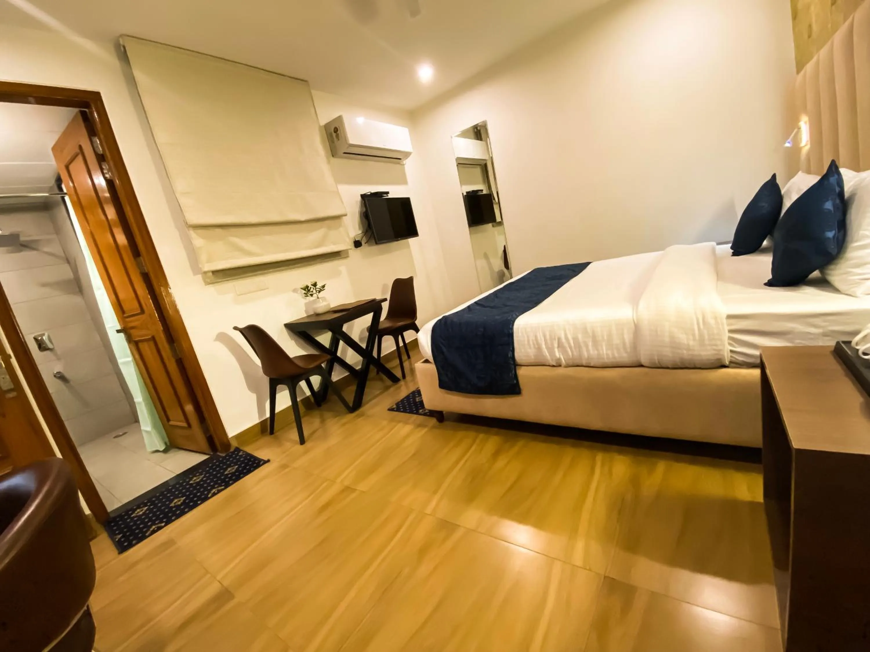 Bed in Sky Suites Huda City Center