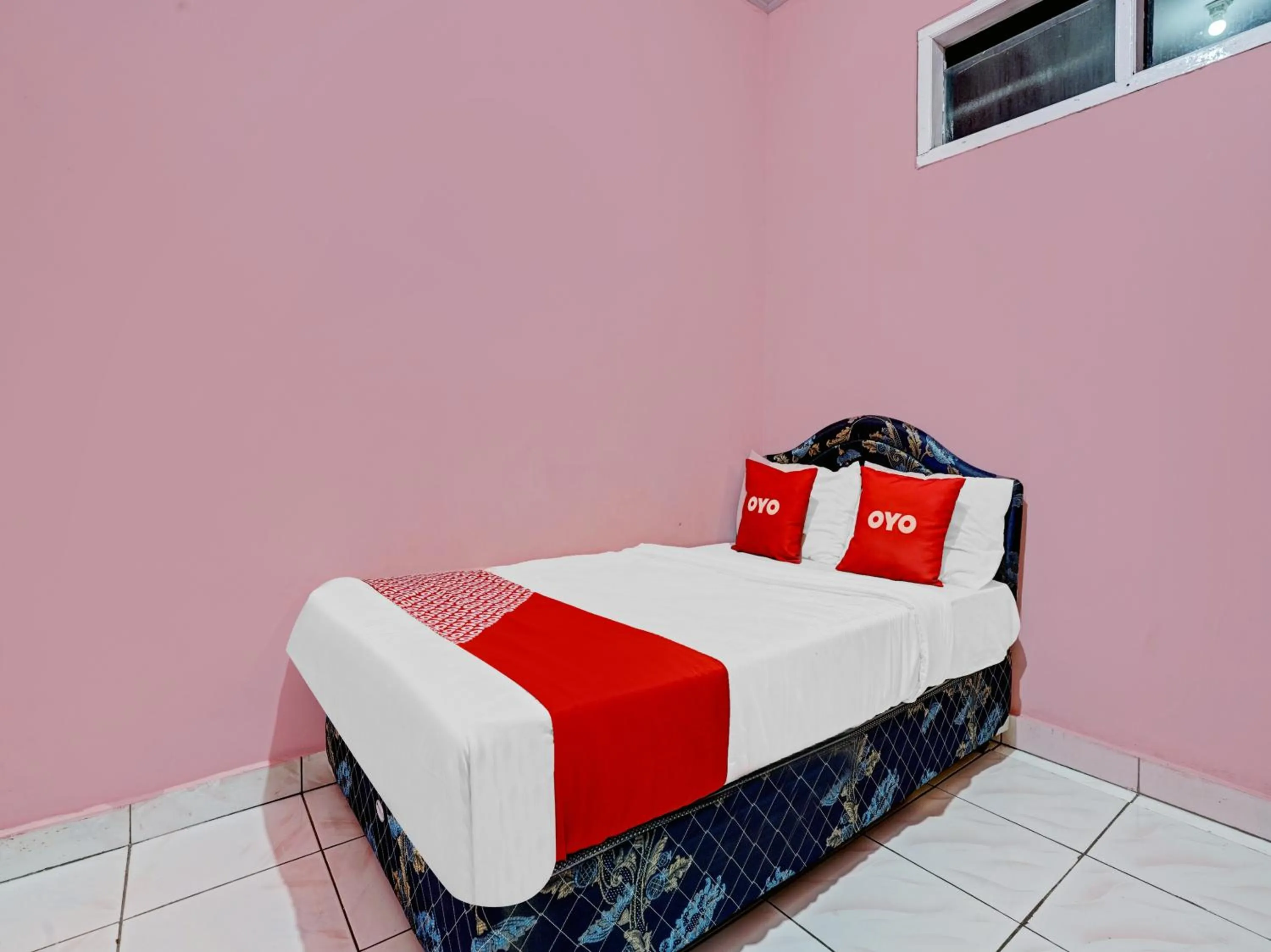 Economy Double Room in OYO 90289 Lestari Syariah Homestay