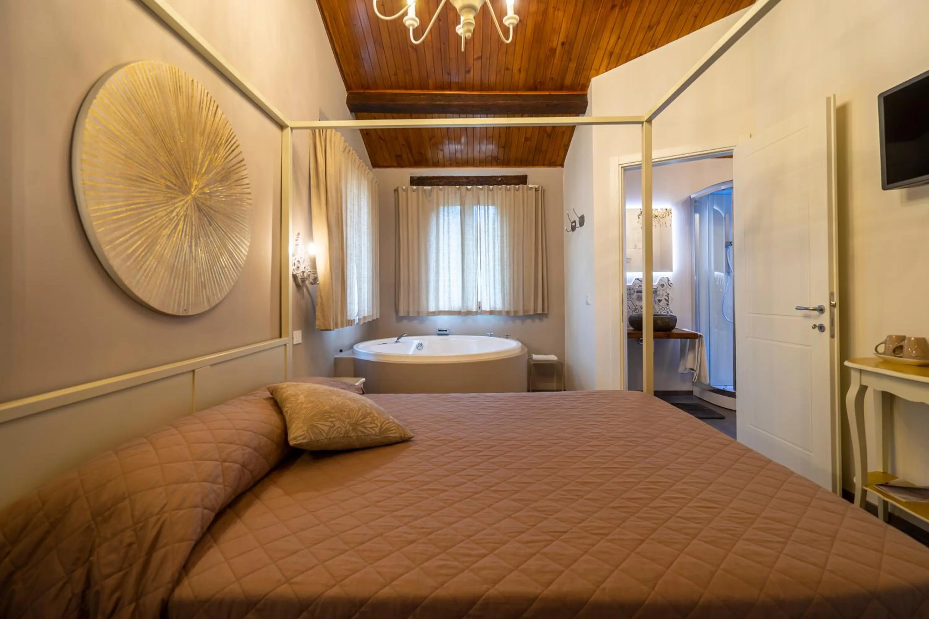 Photo of the whole room, Bed in Villa Ca' Viola Rimini