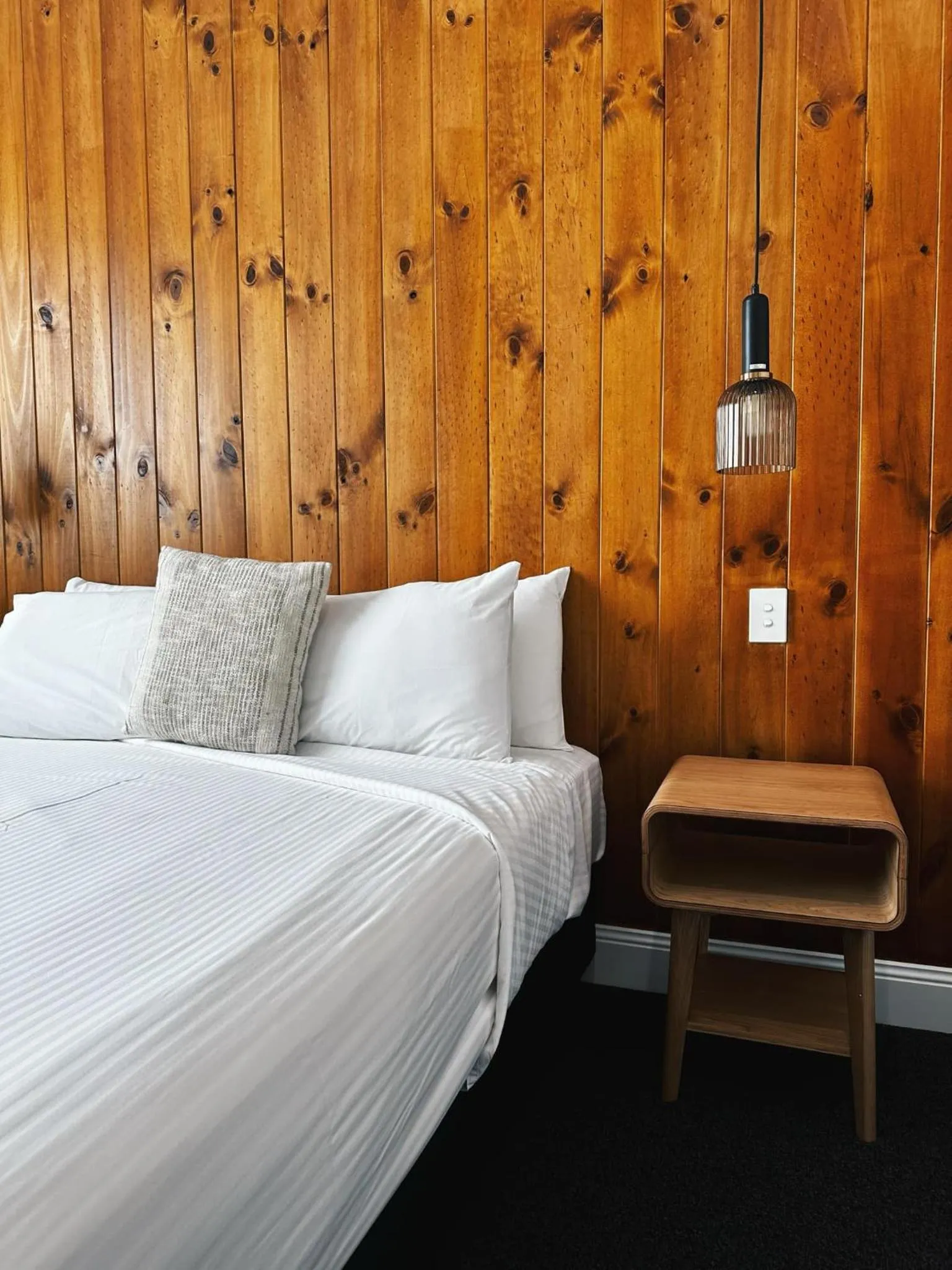 Bed in The Sherwood Hotel