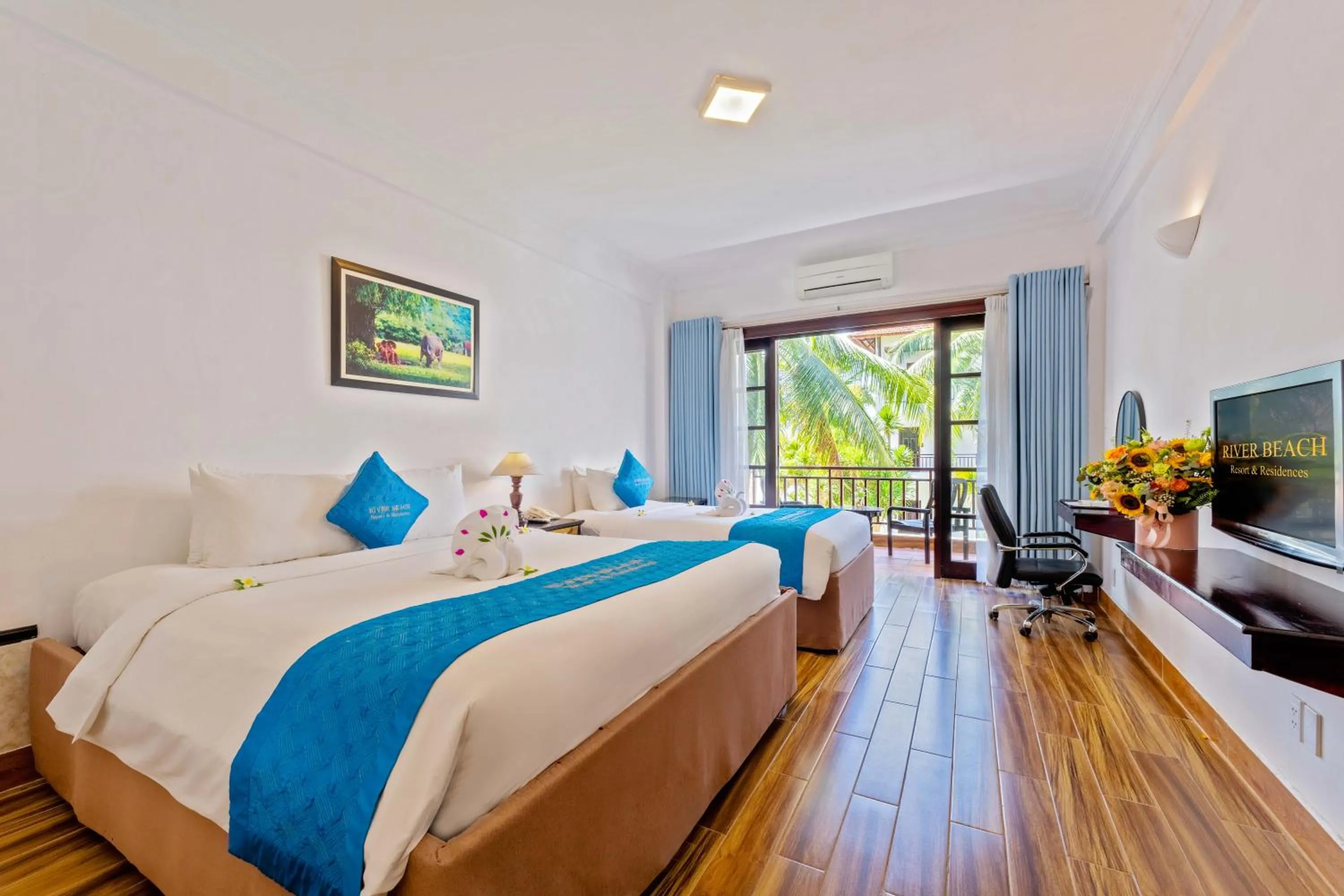 Bedroom, Bed in River Beach Resort & Residences
