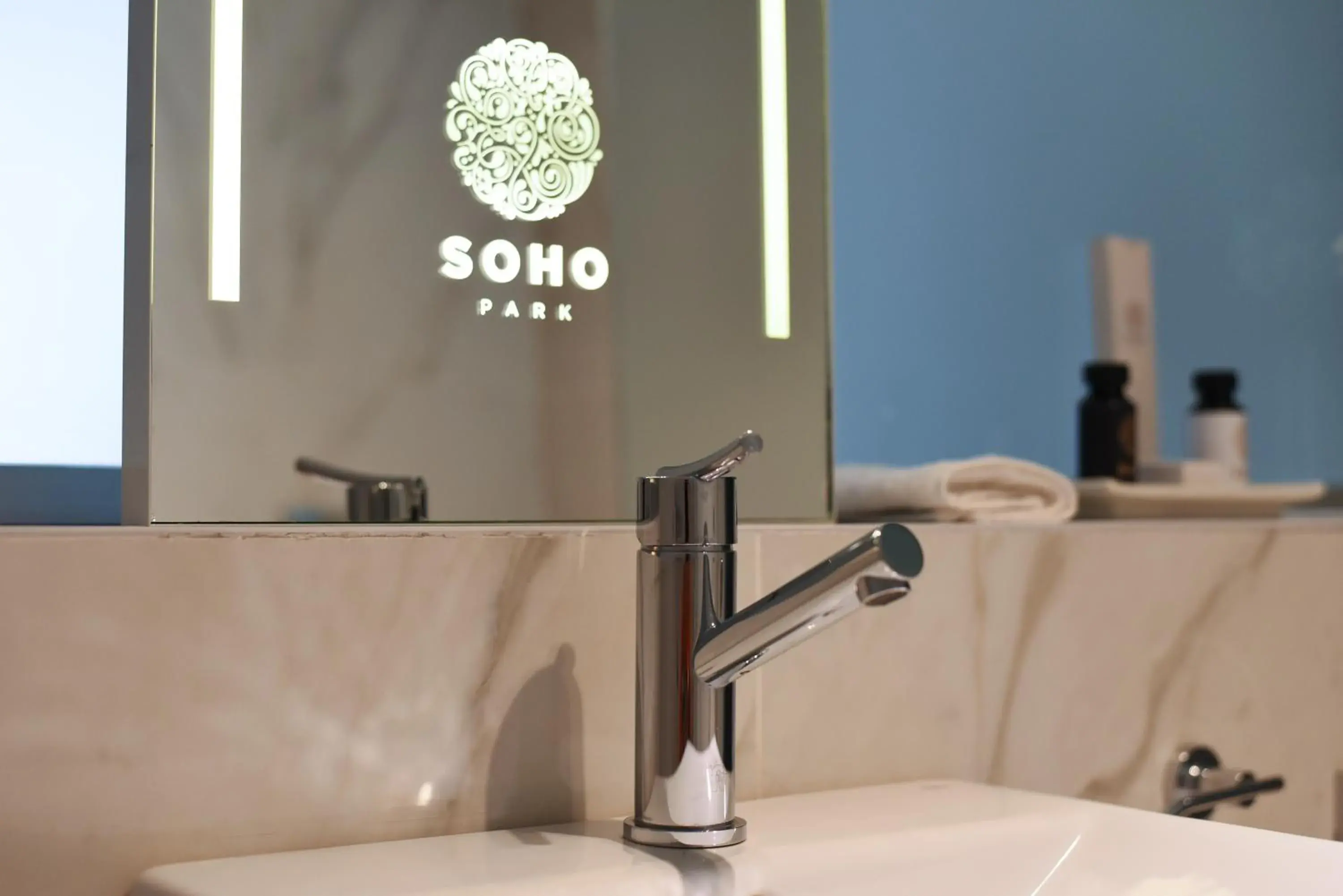 Standard Twin Room in Hotel Soho Suites Standard Twin Room in Hotel Soho Suites