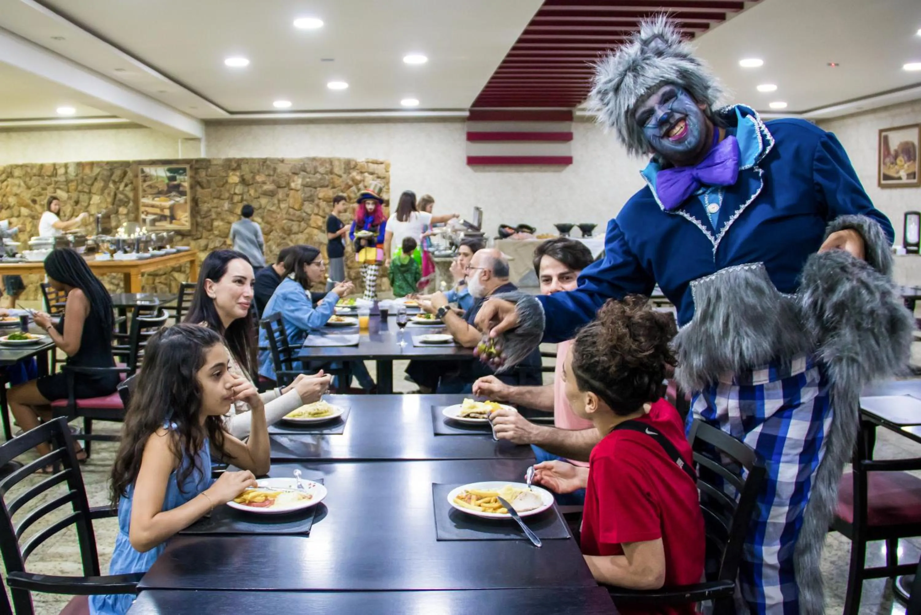 People in Cassino All Inclusive Resort Poços de Caldas By Nacional Inn