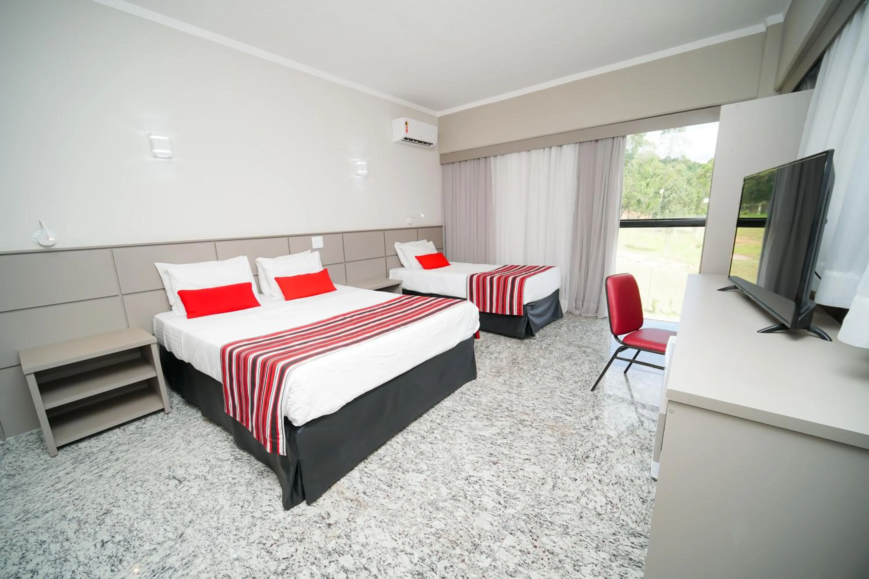 Bedroom, Bed in Cassino All Inclusive Resort Poços de Caldas By Nacional Inn