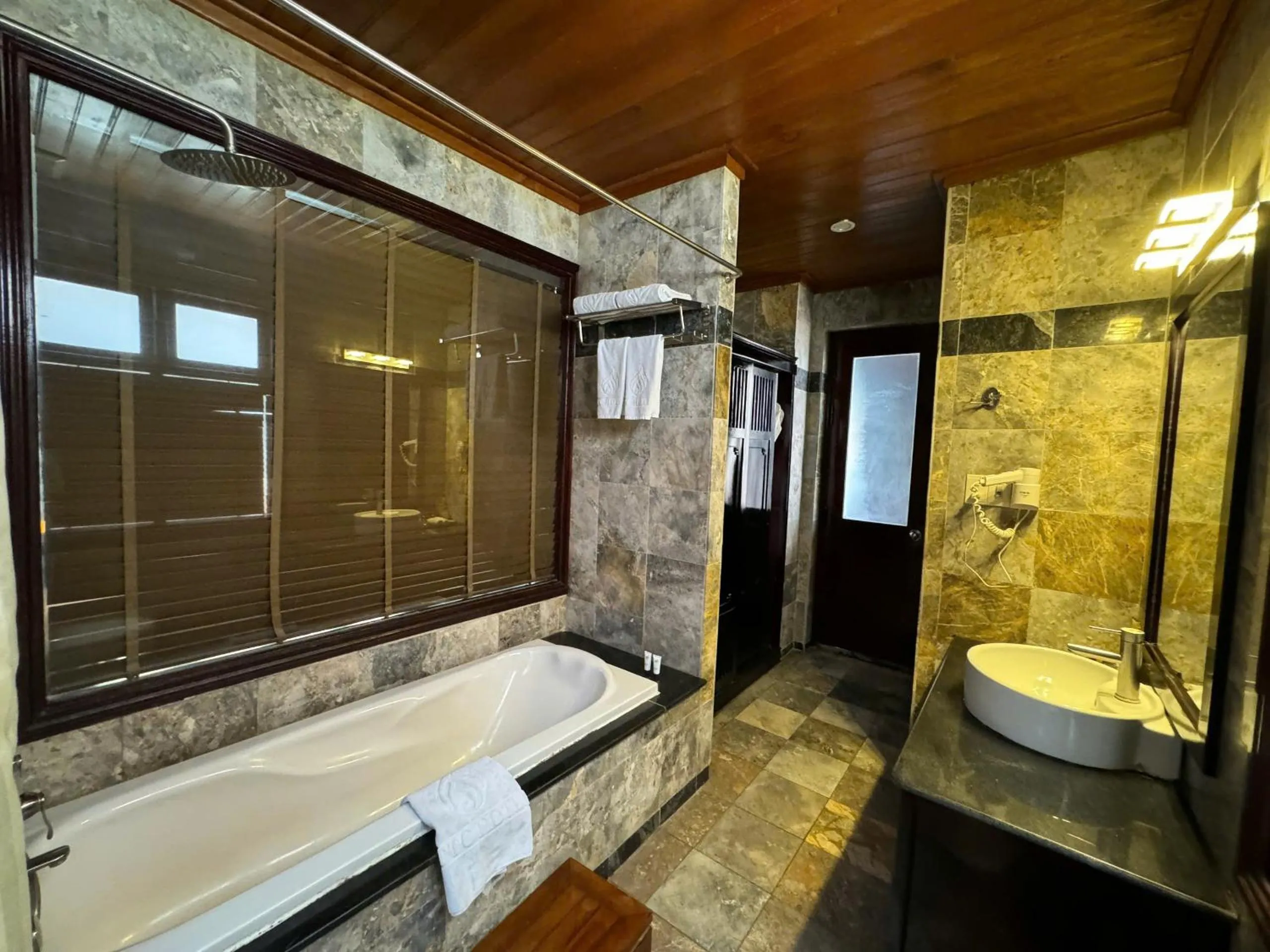 Bath in TTC Hotel - Hoi An