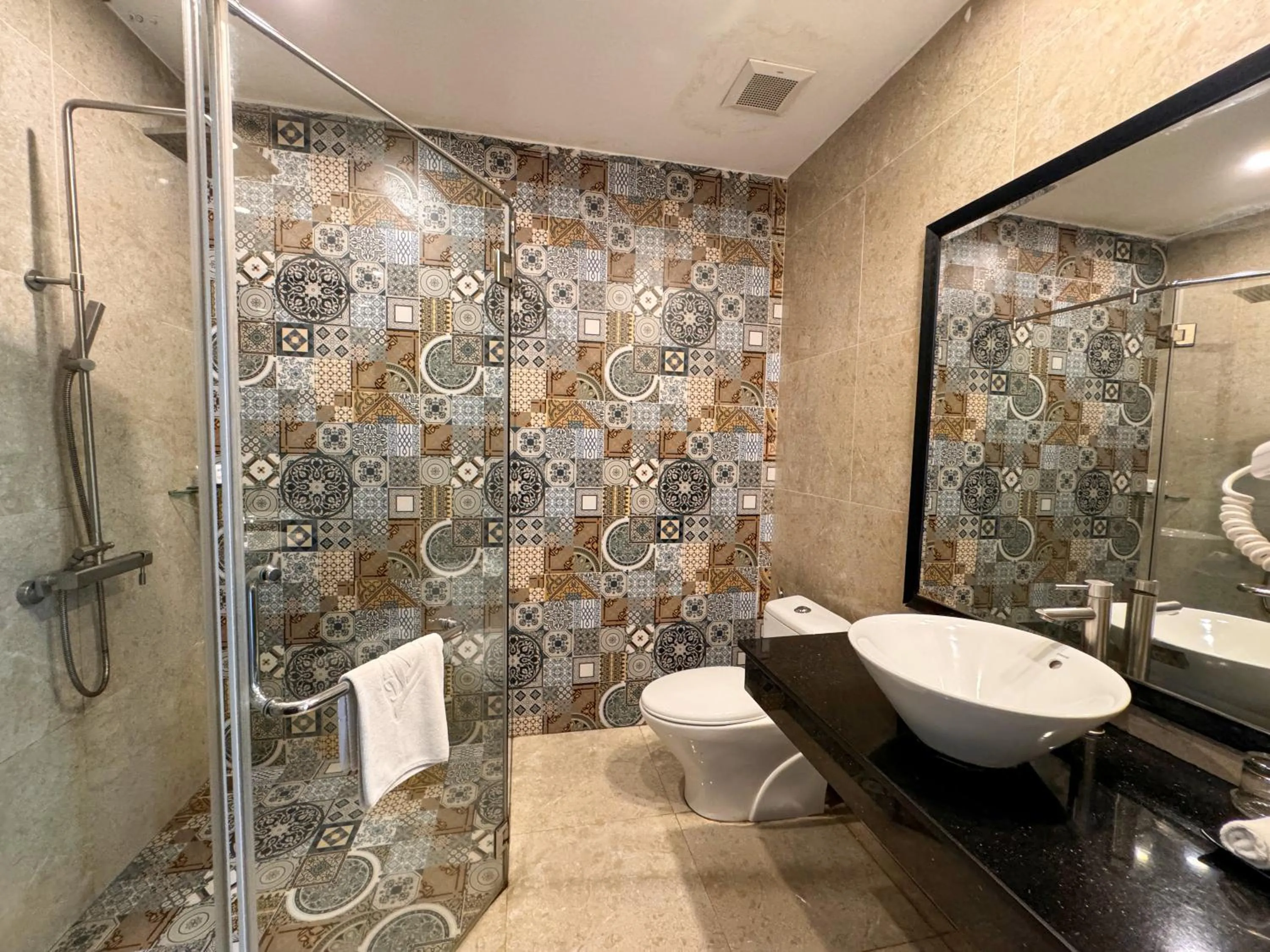 Bed in TTC Hotel - Hoi An