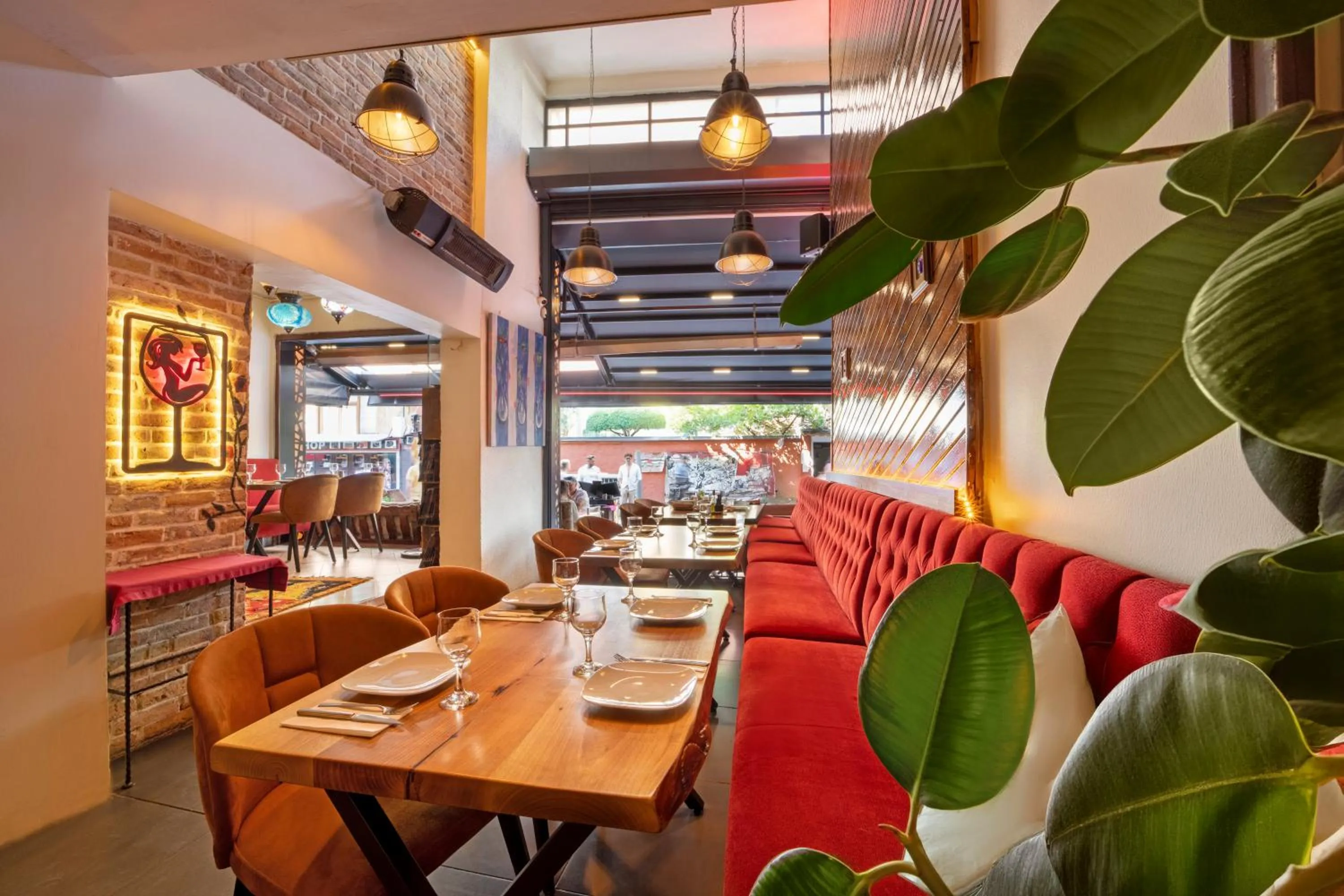 Restaurant/places to eat in Sultanahmet Enjoyer Suites