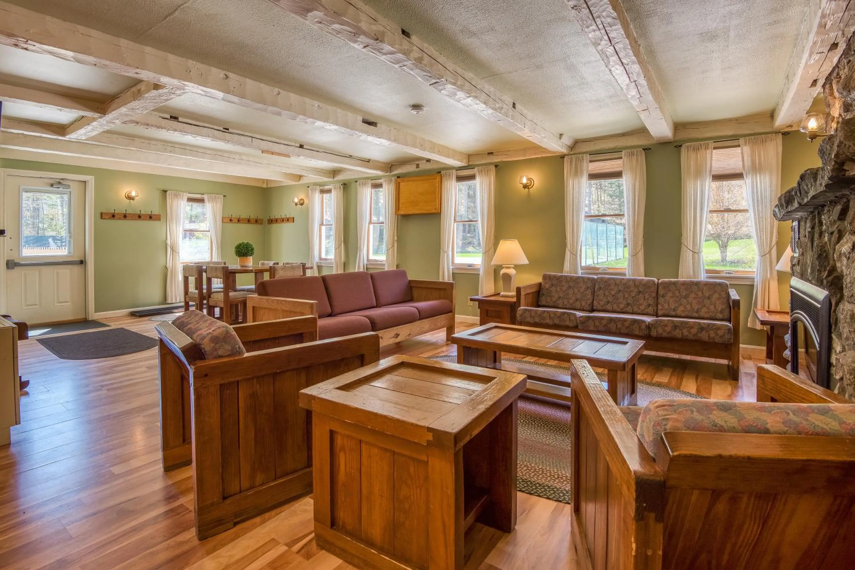 Living room in Purity Spring Resort