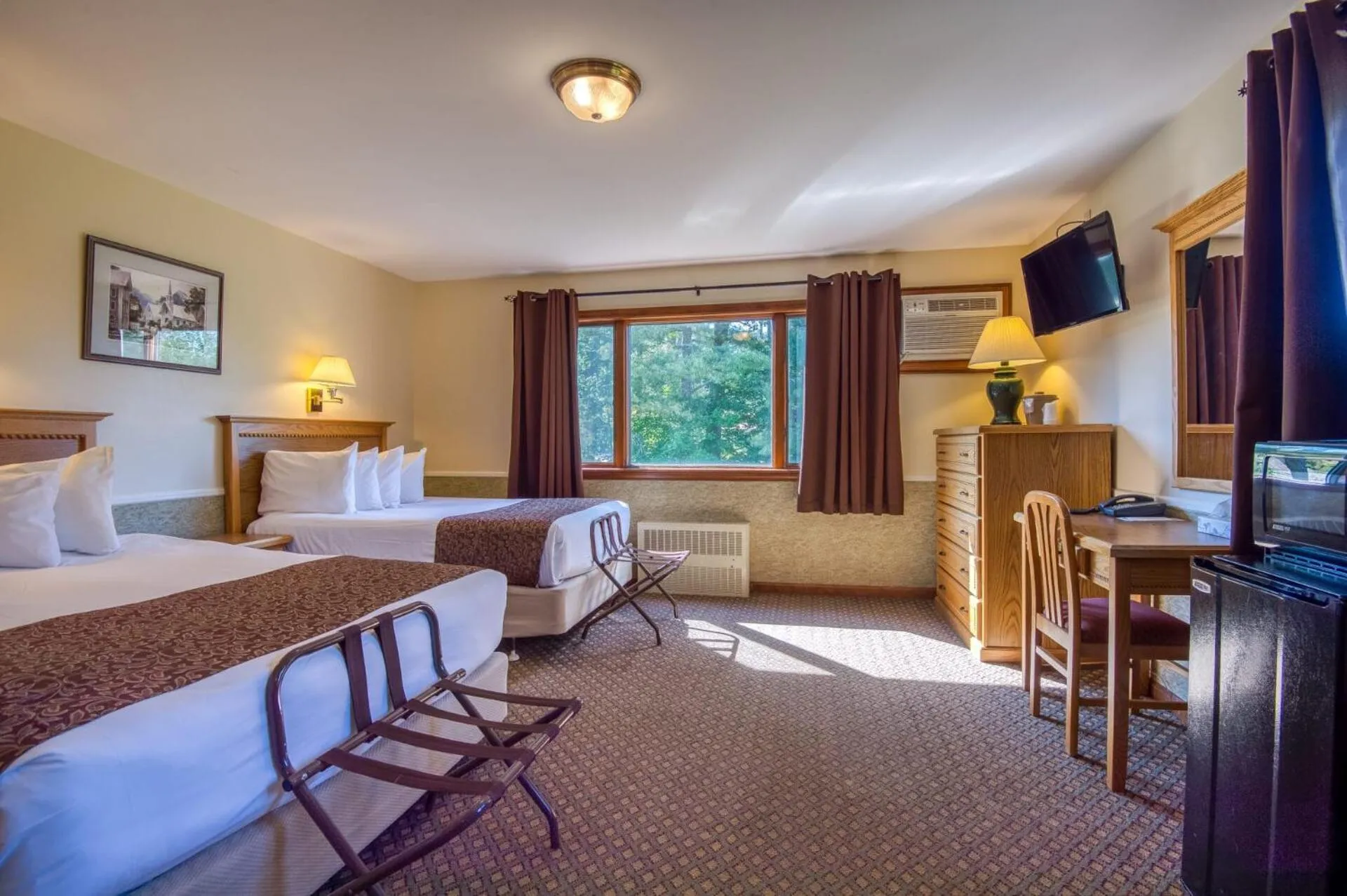 Bed in Purity Spring Resort