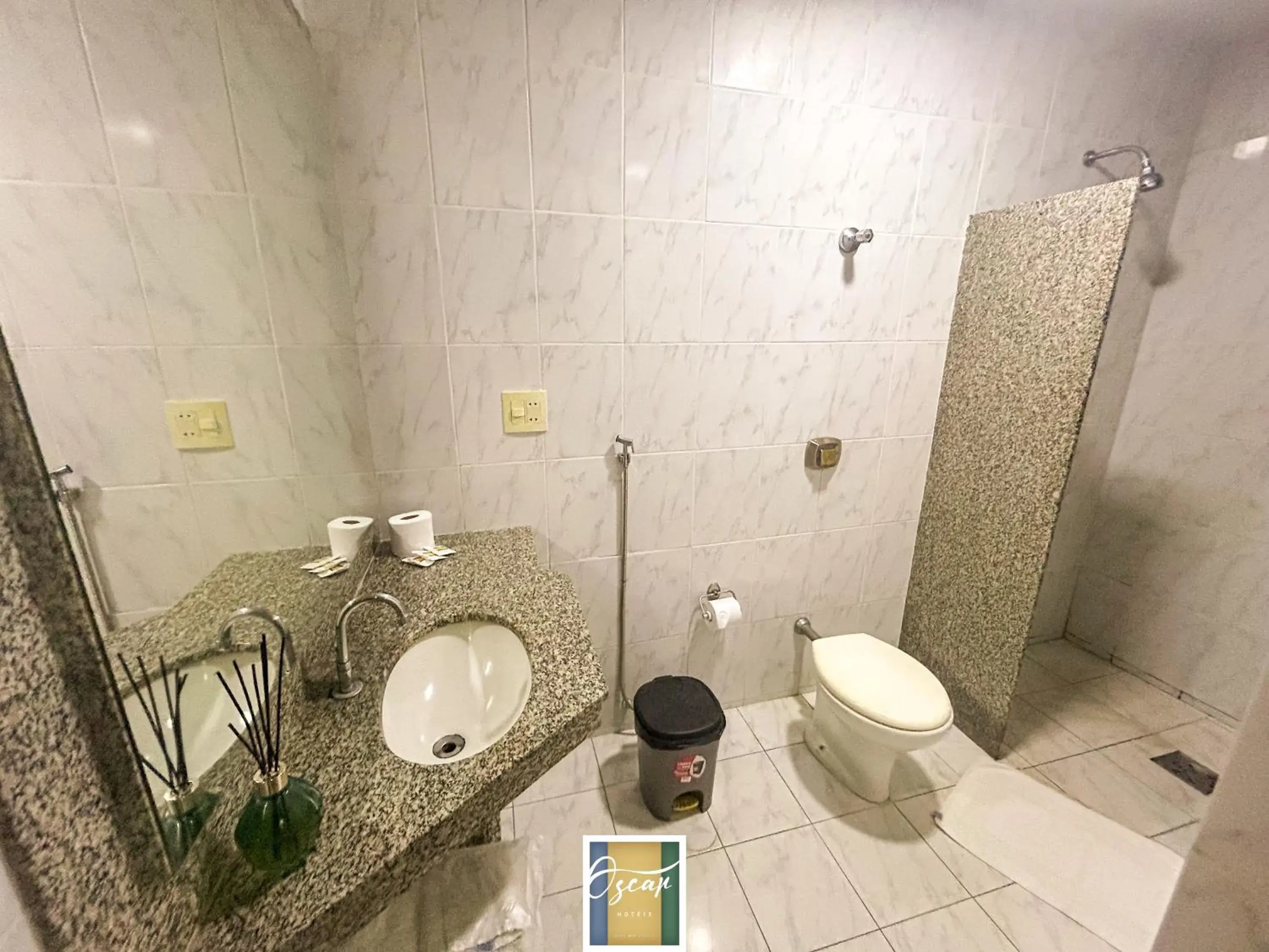 Budget Single Room - single occupancy in Hotel Oscar Econômico Montes Claros Budget Single Room - single occupancy in Hotel Oscar Econômico Montes Claros