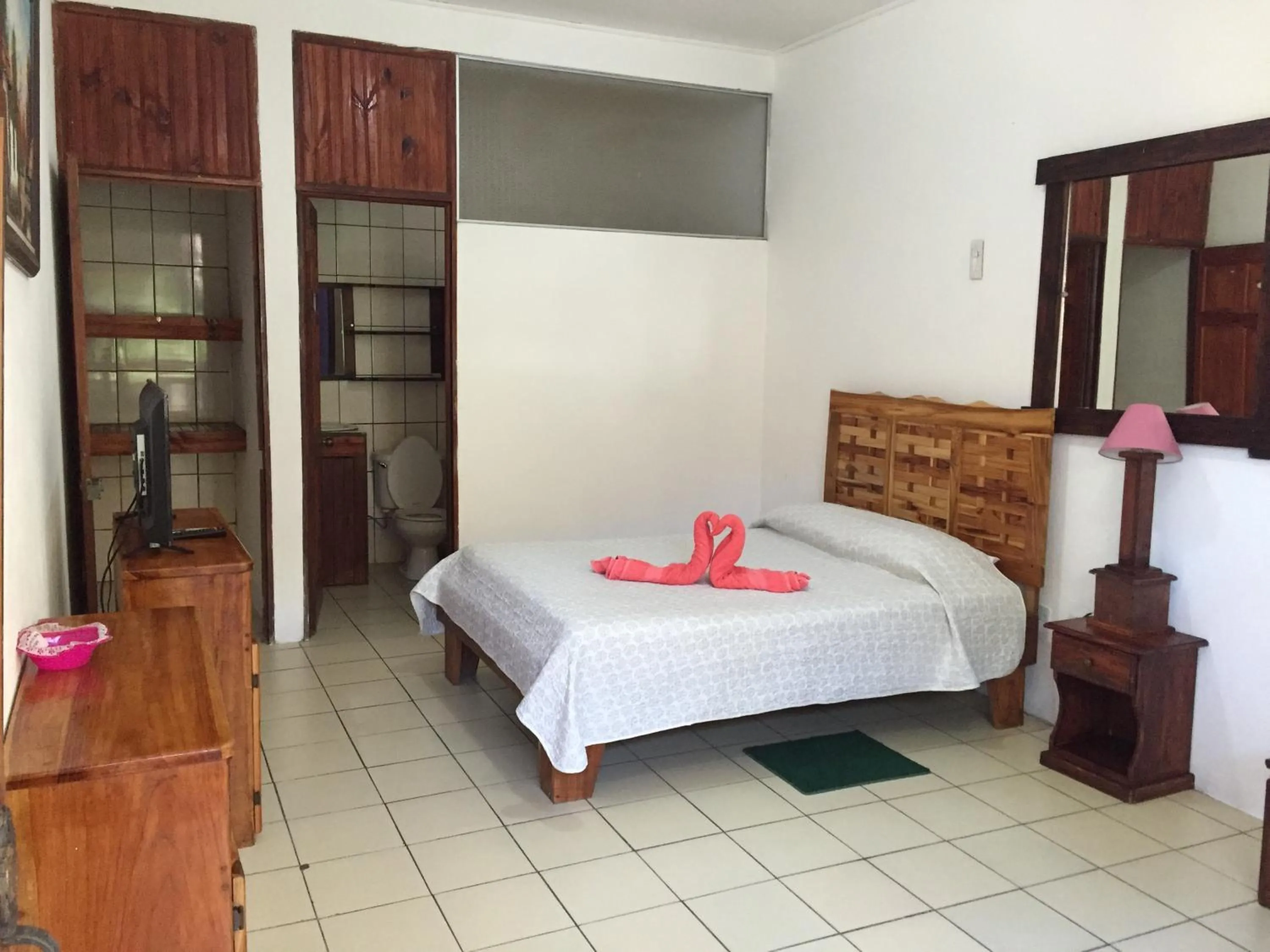 Photo of the whole room, Bed in Hotel Coco Beach
