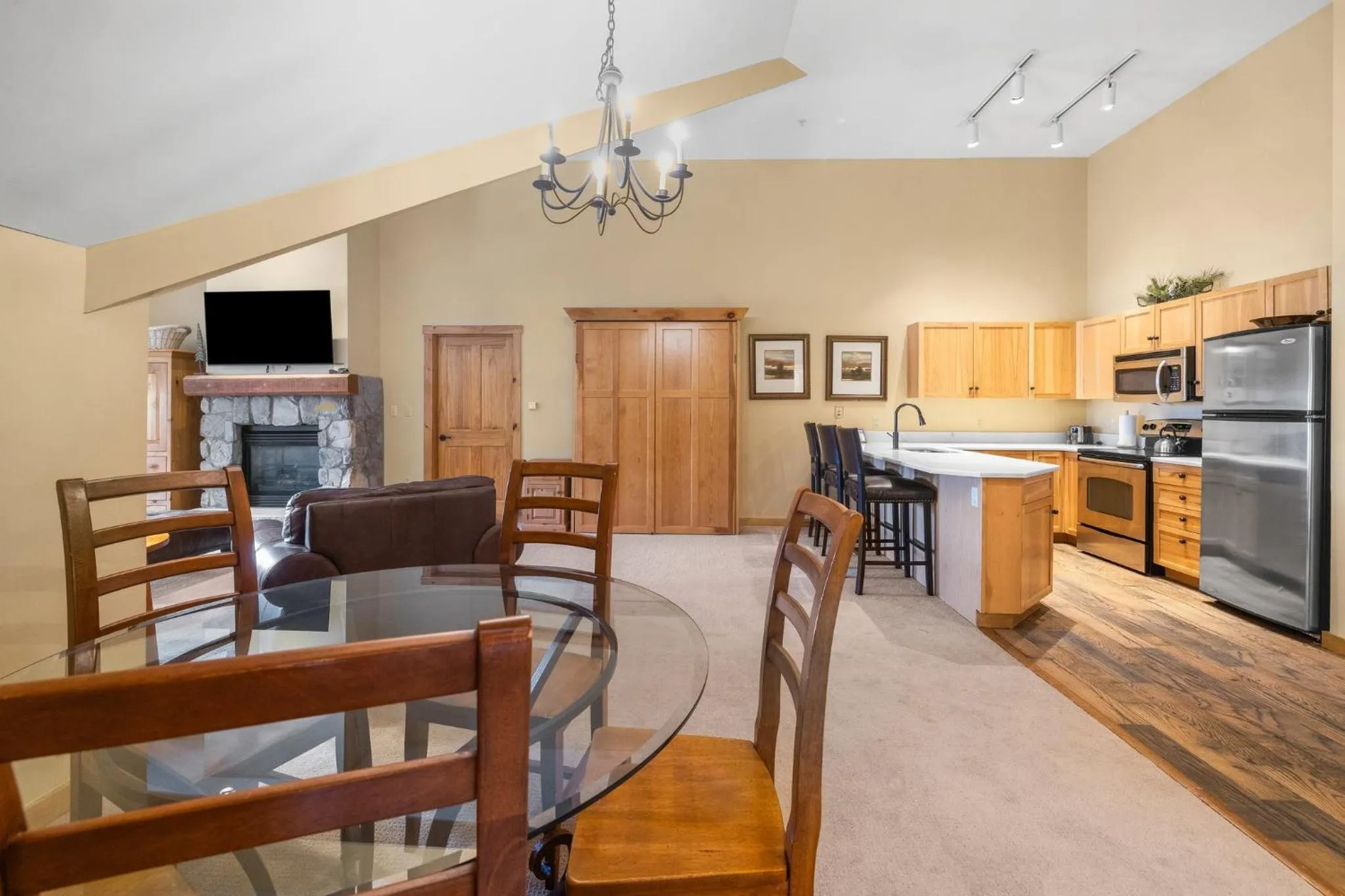 Restaurant/places to eat in River Run Village by Vail Resorts