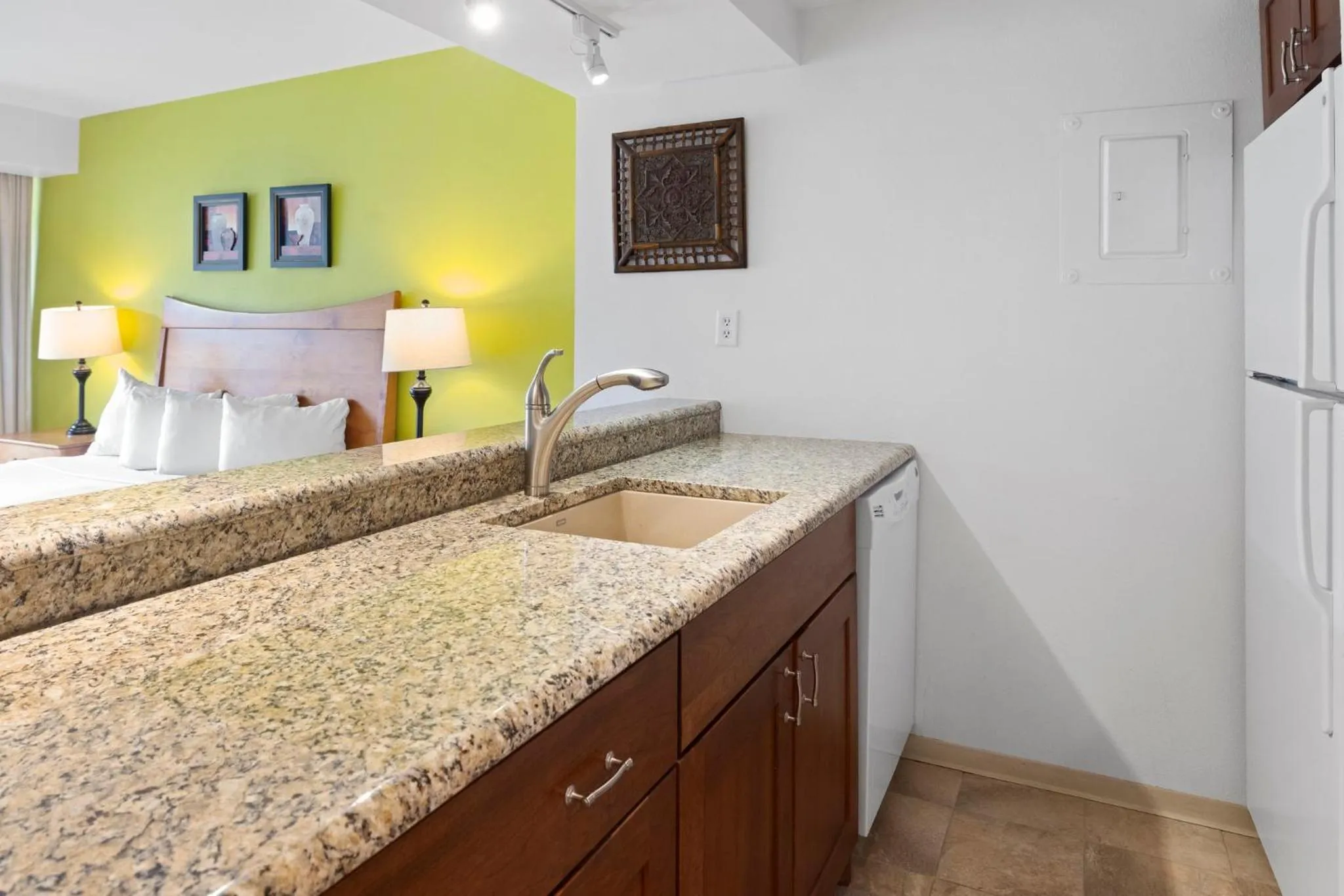 Communal kitchen in Aspen Ridge Condominiums by Keystone Resort
