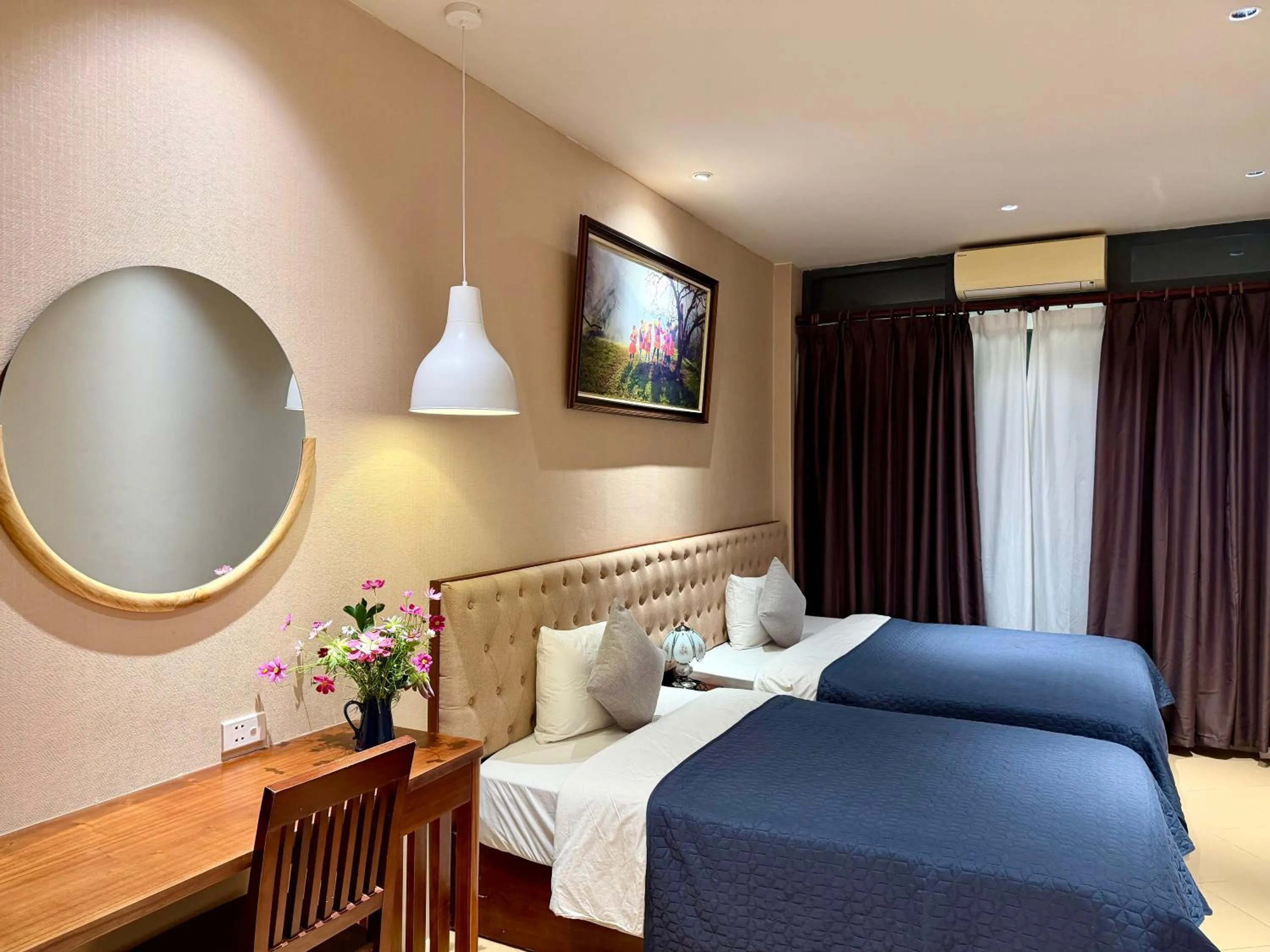 Bed in Hanoi Street Hotel