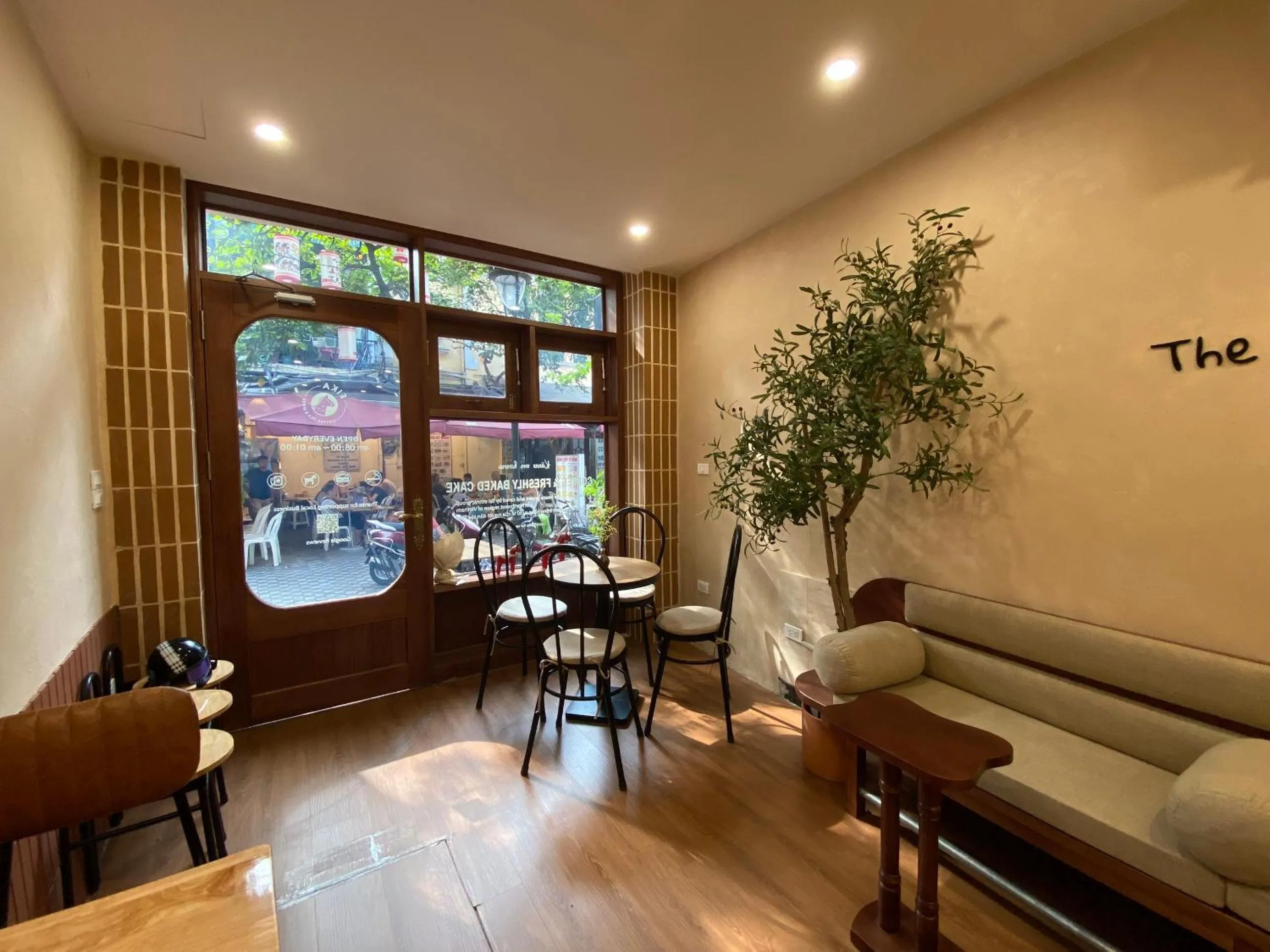 Seating area in Hanoi Street Hotel