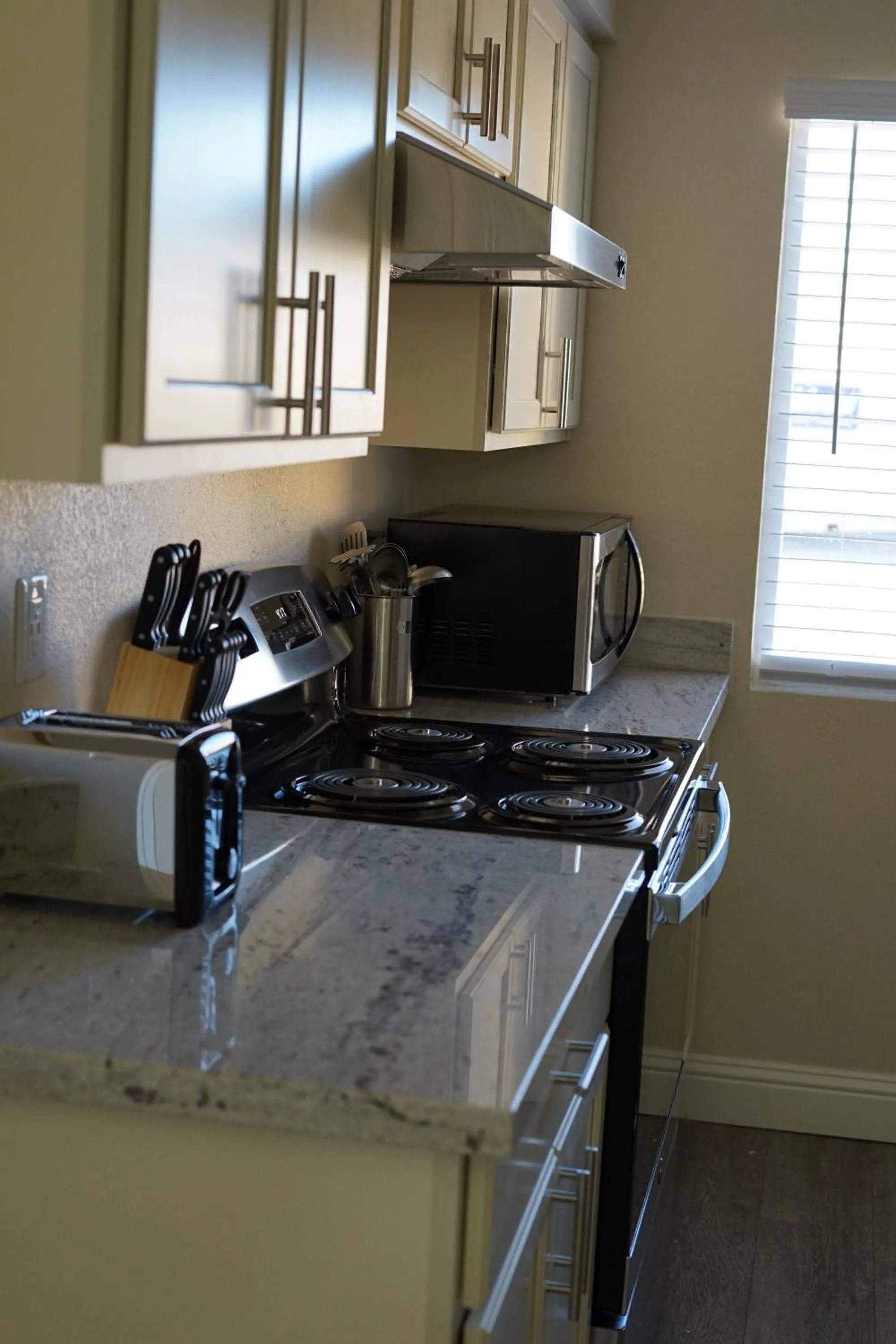 Kitchen or kitchenette in Sleepover 1BD 1BA Oklahoma City Apartments