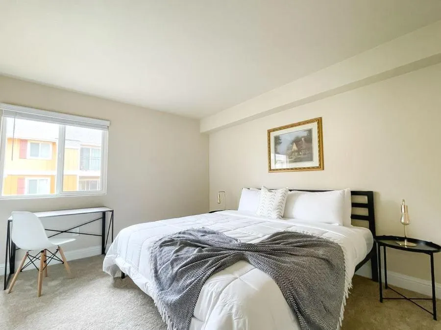 Bedroom, Bed in Sleepover 1BD 1BA Oklahoma City Apartments