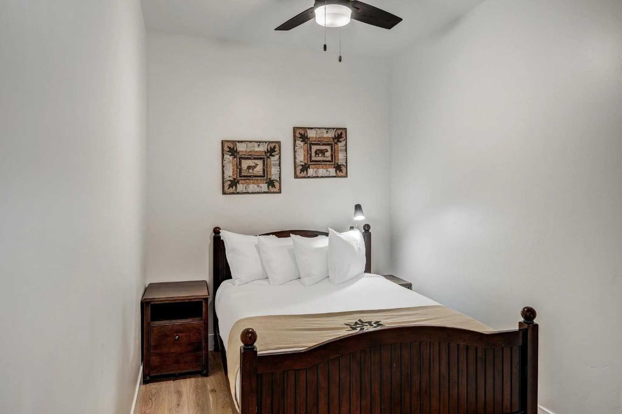 Bedroom, Bed in Lakeside Village by Keystone Resort