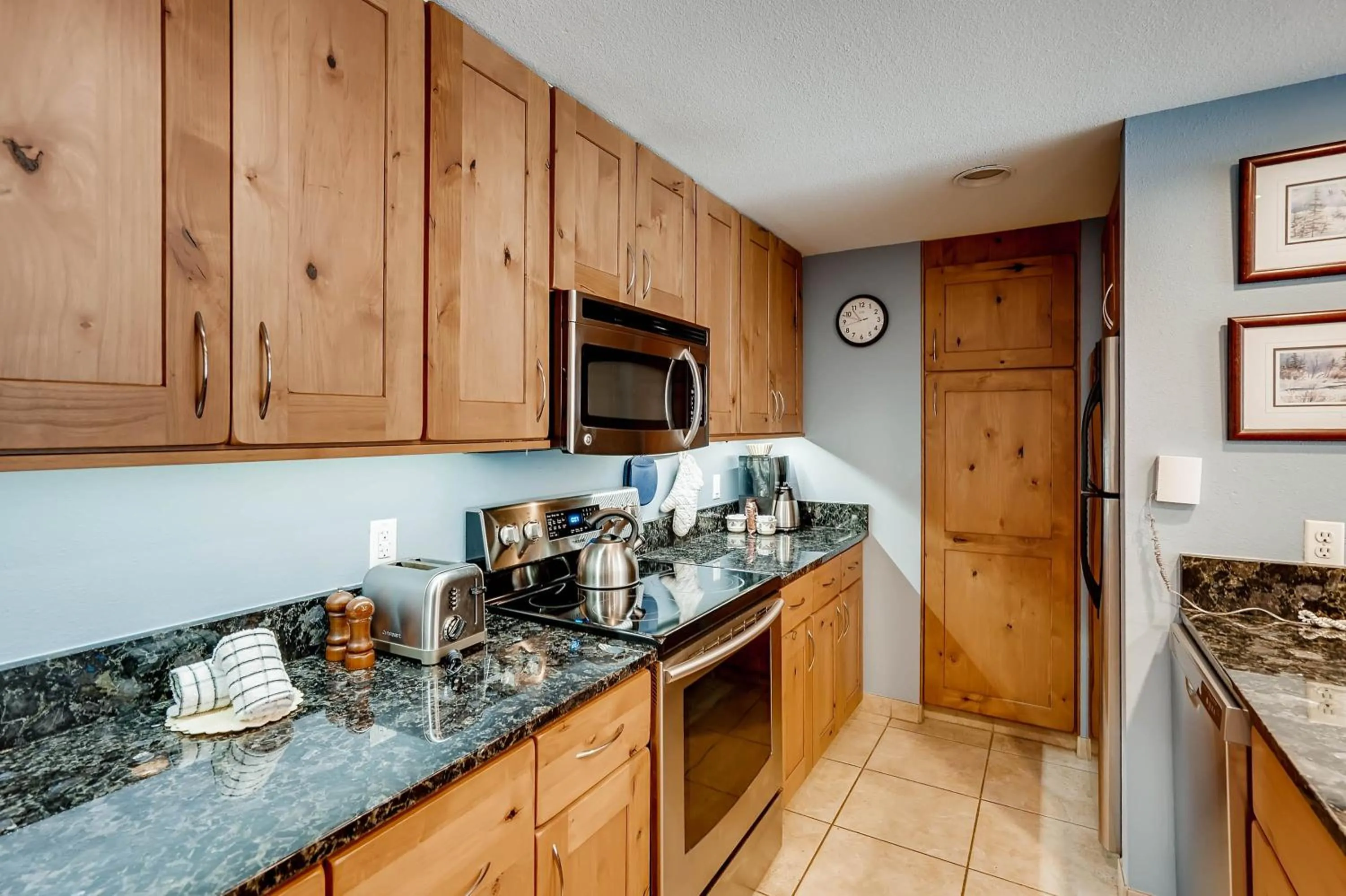Kitchen or kitchenette in Lakeside Village by Keystone Resort