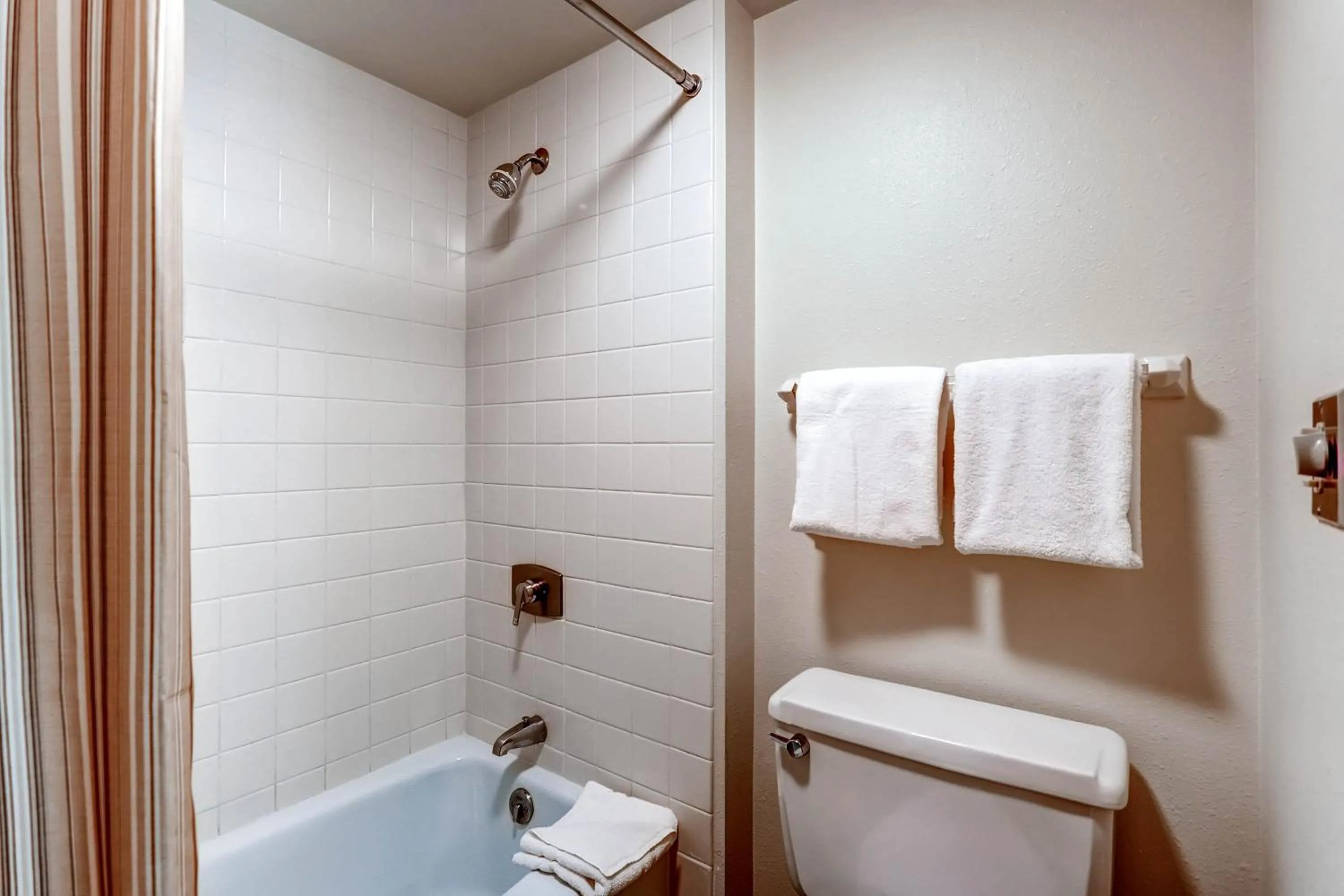 Bathroom in Lakeside Village by Keystone Resort