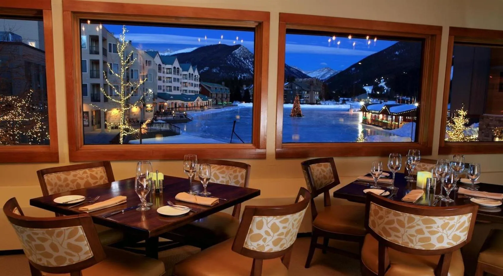 Restaurant/places to eat in Lakeside Village by Keystone Resort