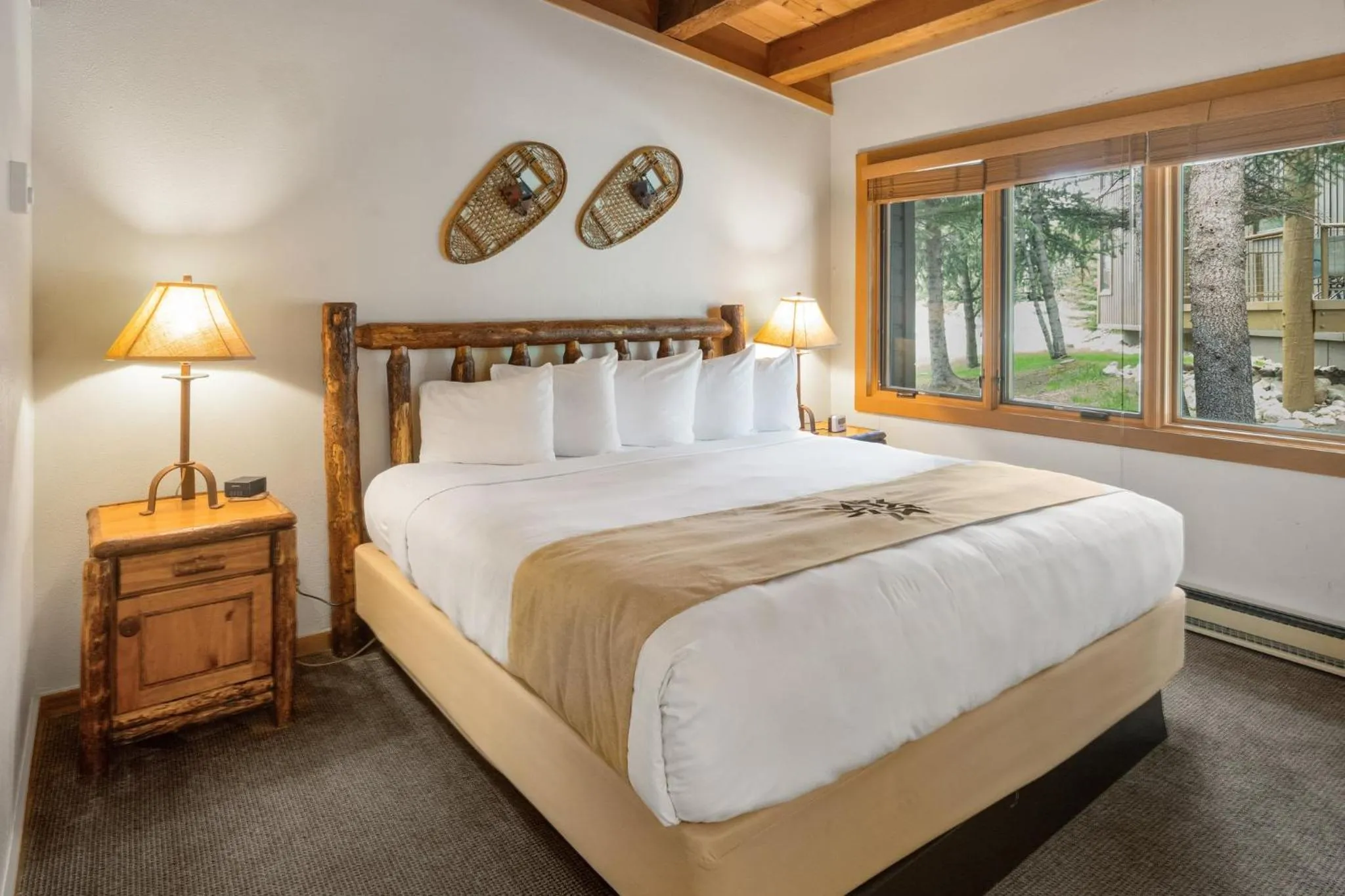 Bedroom, Bed in Evergreen Condominiums by Keystone Resort