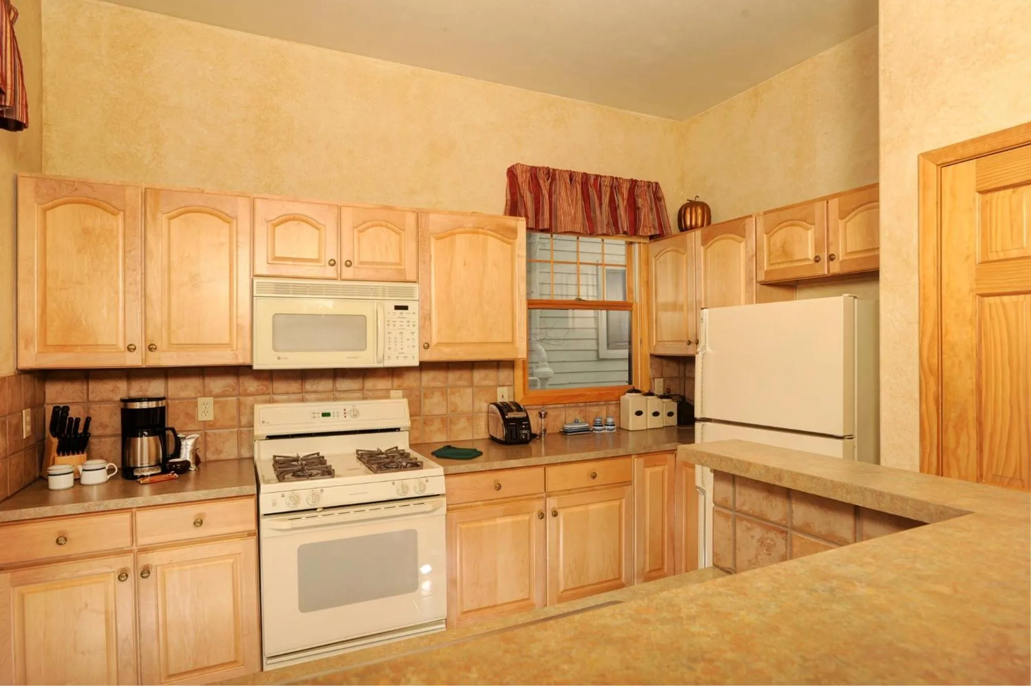 Kitchen or kitchenette in The Forest Neighborhood by Keystone Resort