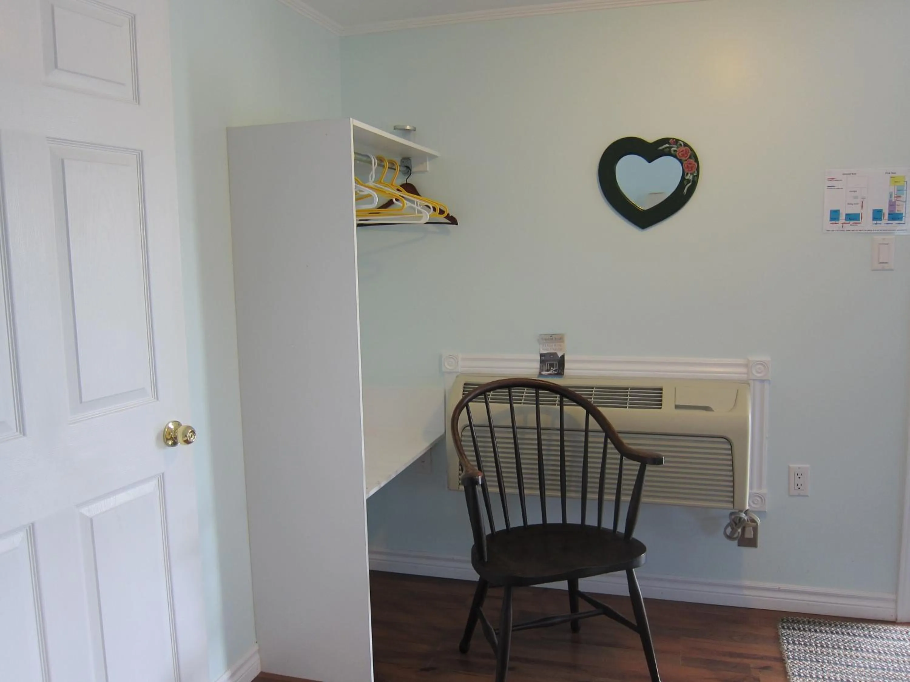 Decorative detail in Auld Farm Inn B&B