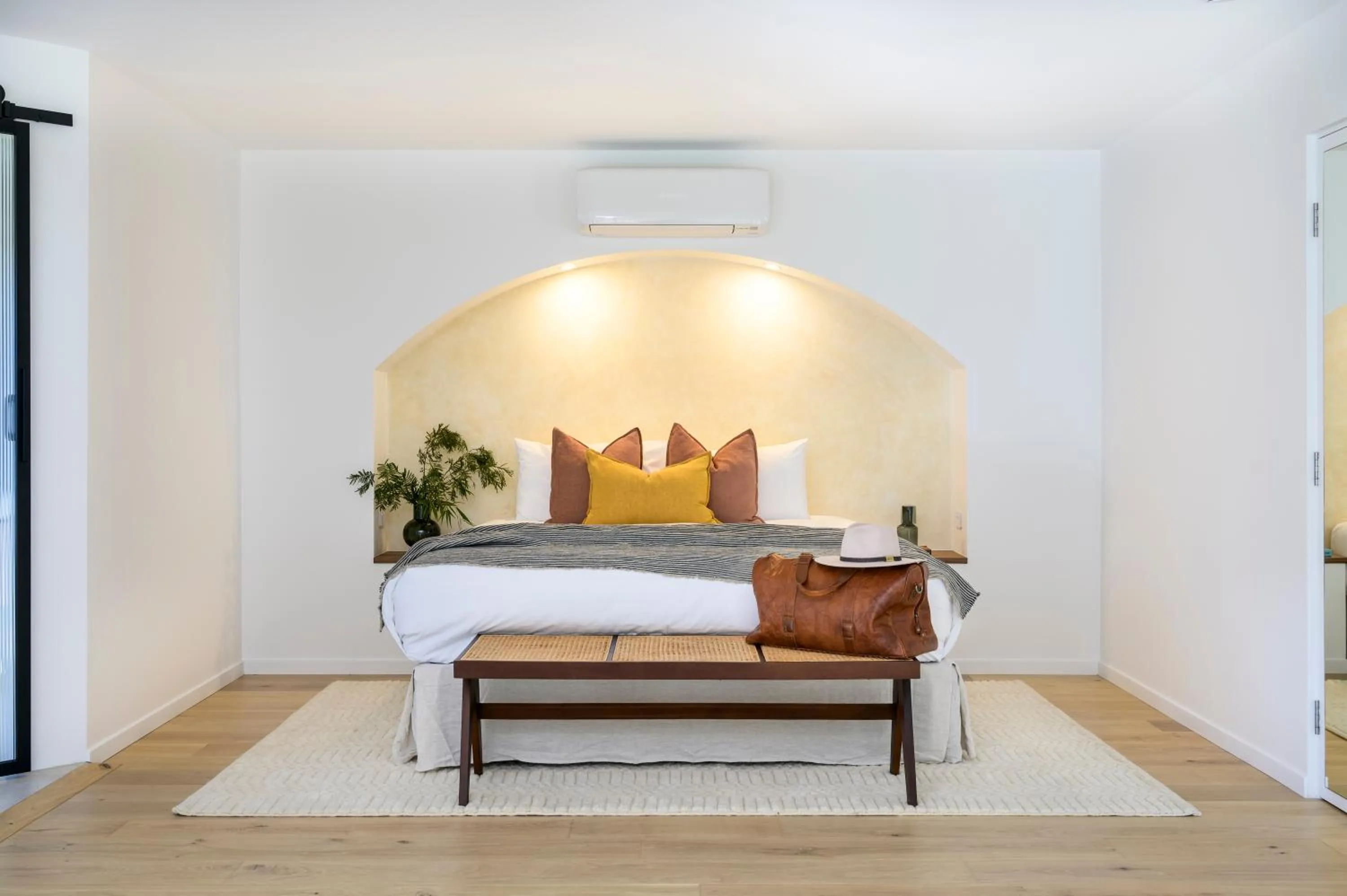 Bed in Cedars Mount View (Adults Only)