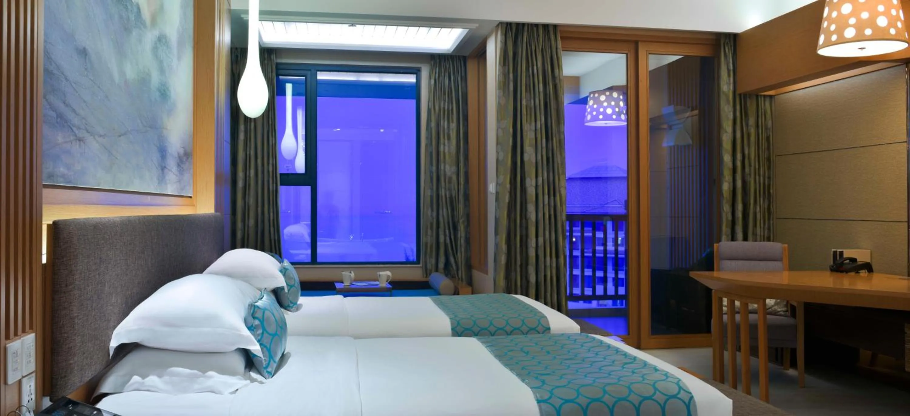 Bed in Huidong Regal Palace Resort